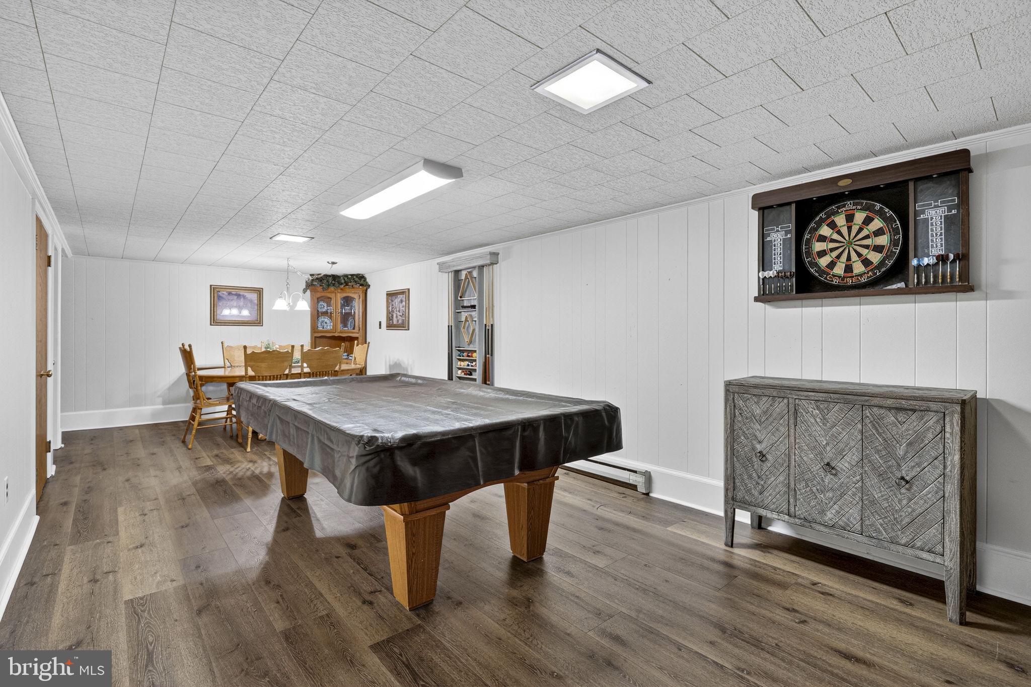 NORTHWESTERN HILLS - Residential