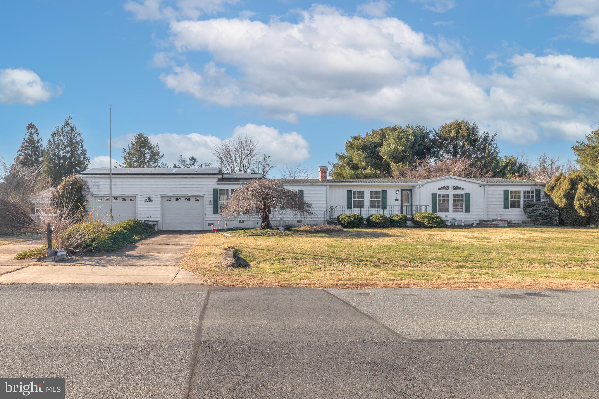 TEAL POINT - Residential