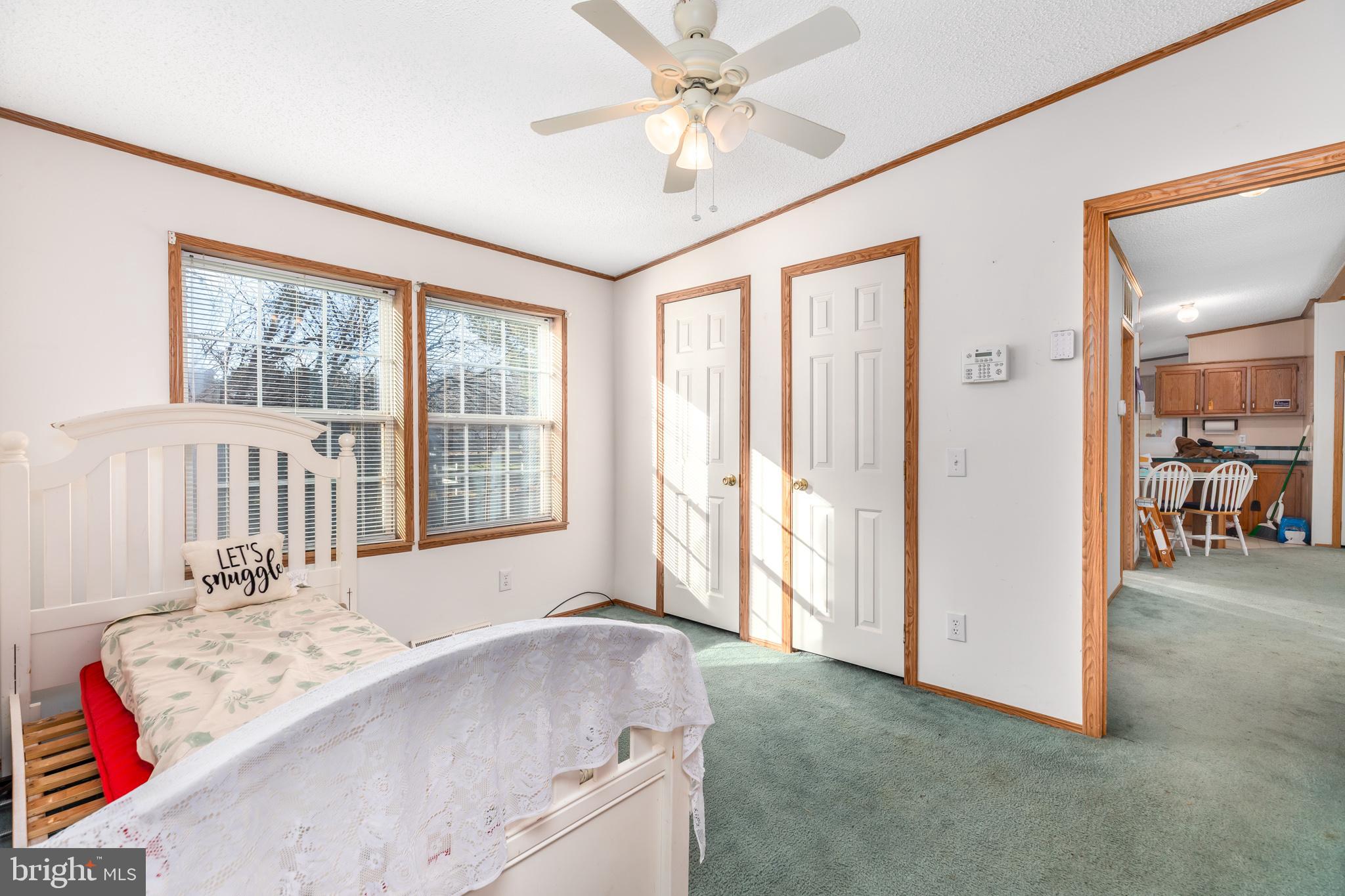 TEAL POINT - Residential