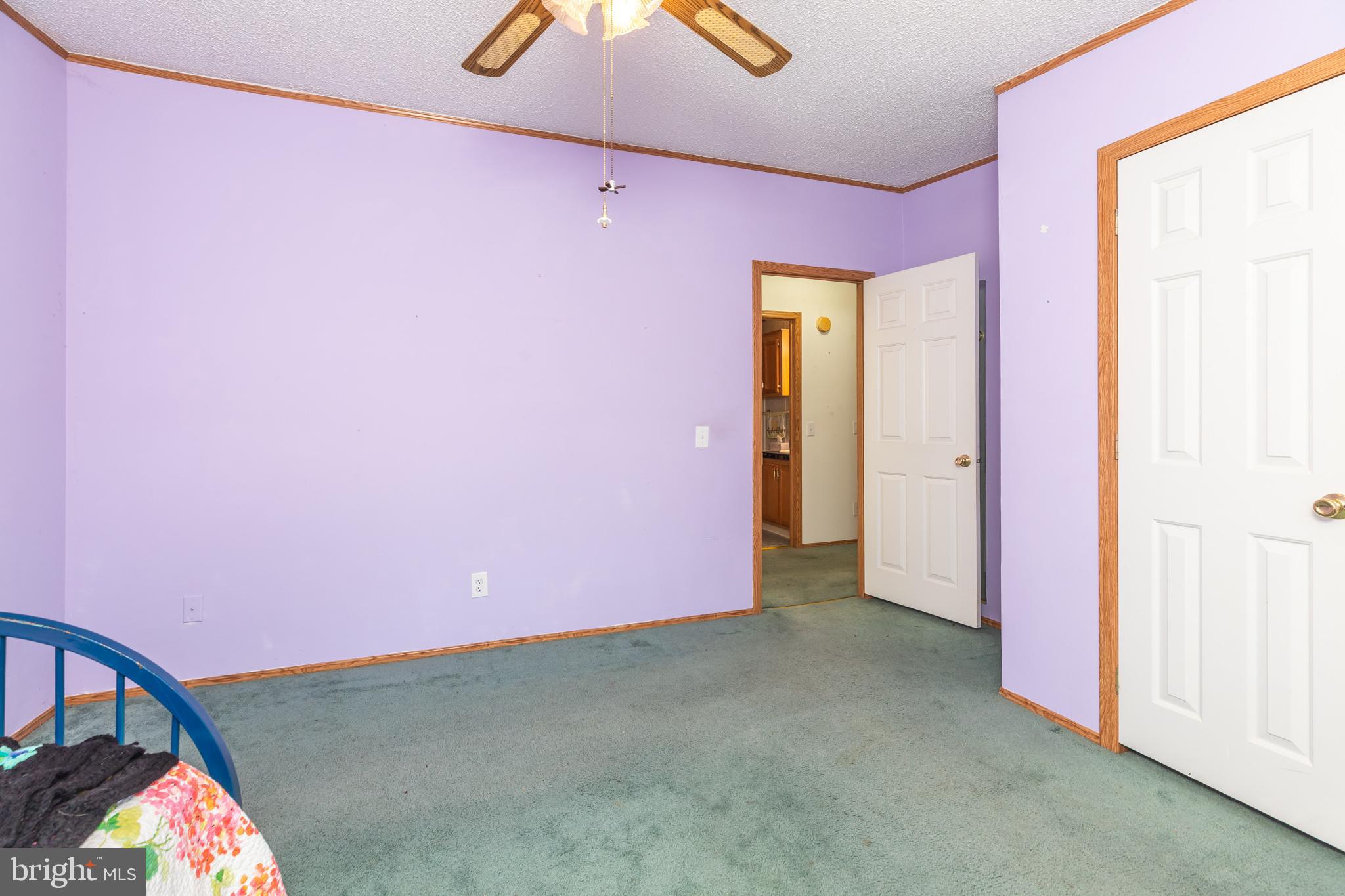 TEAL POINT - Residential