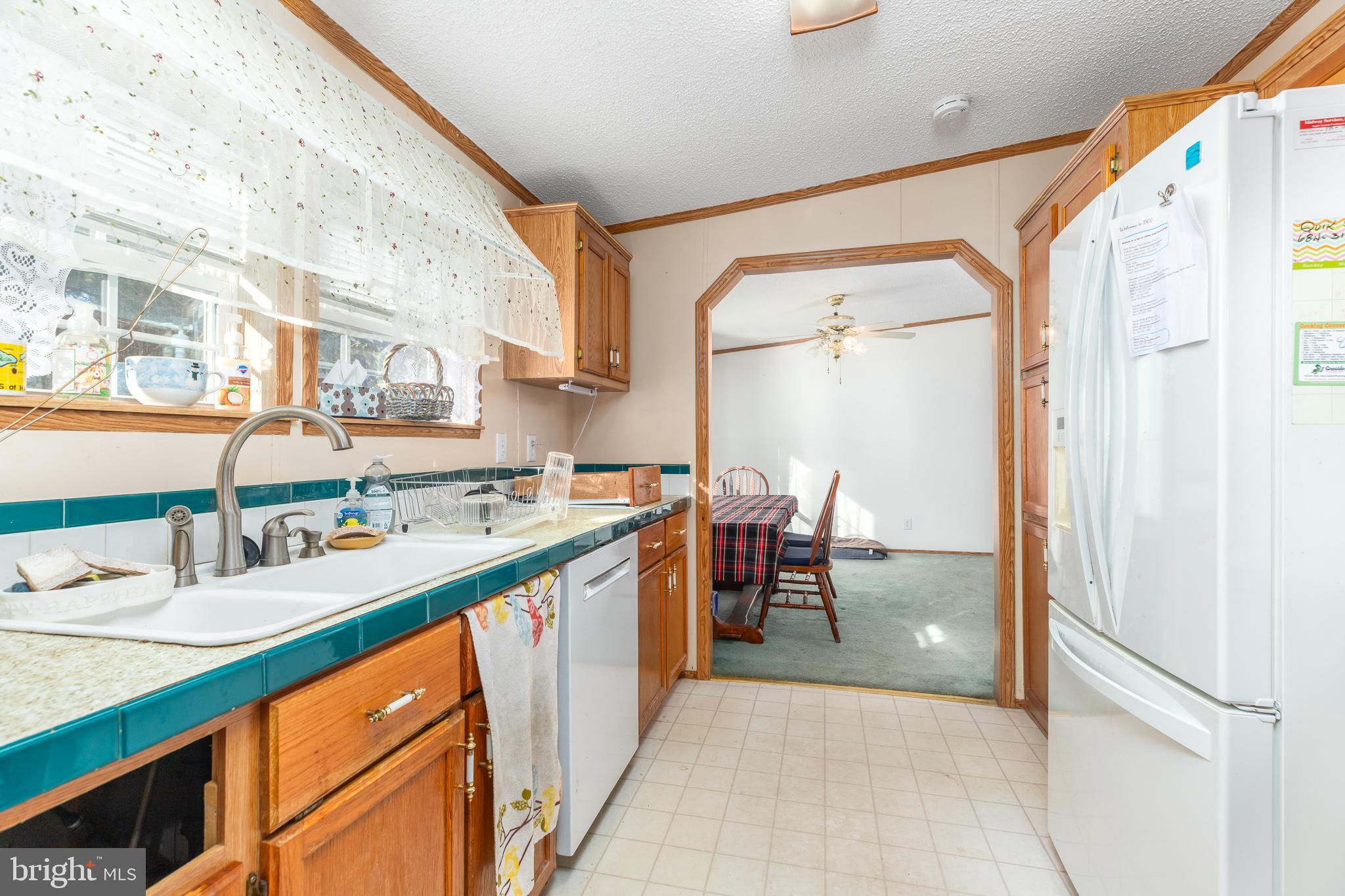 TEAL POINT - Residential