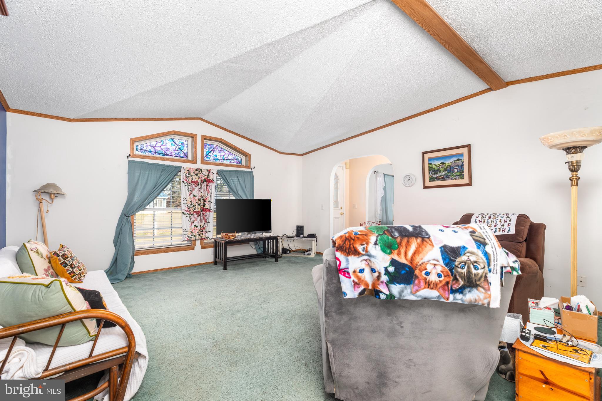 TEAL POINT - Residential