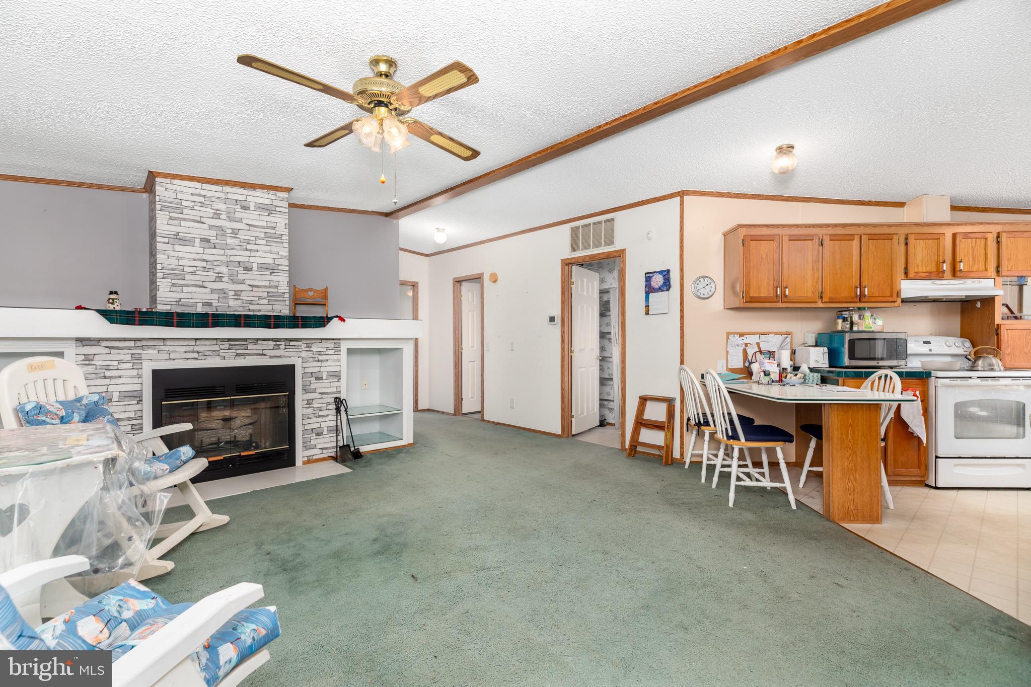 22 E GREENWING DRIVE