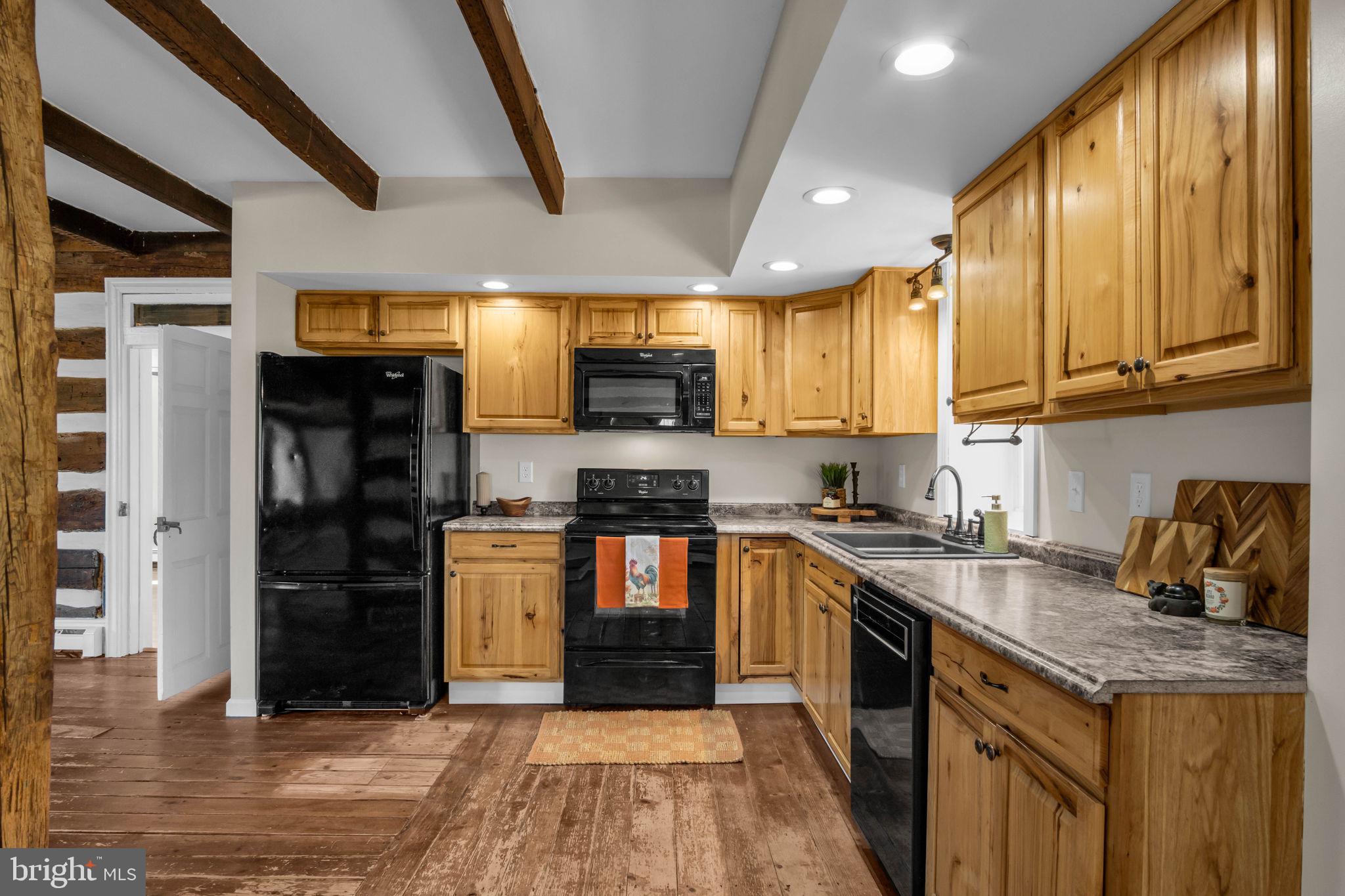 2595 TABLE ROCK ROAD