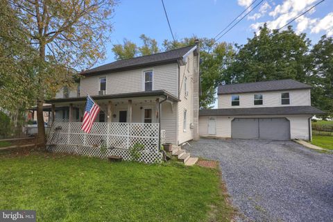 80 PARADISE LANE PARADISE PA 17562