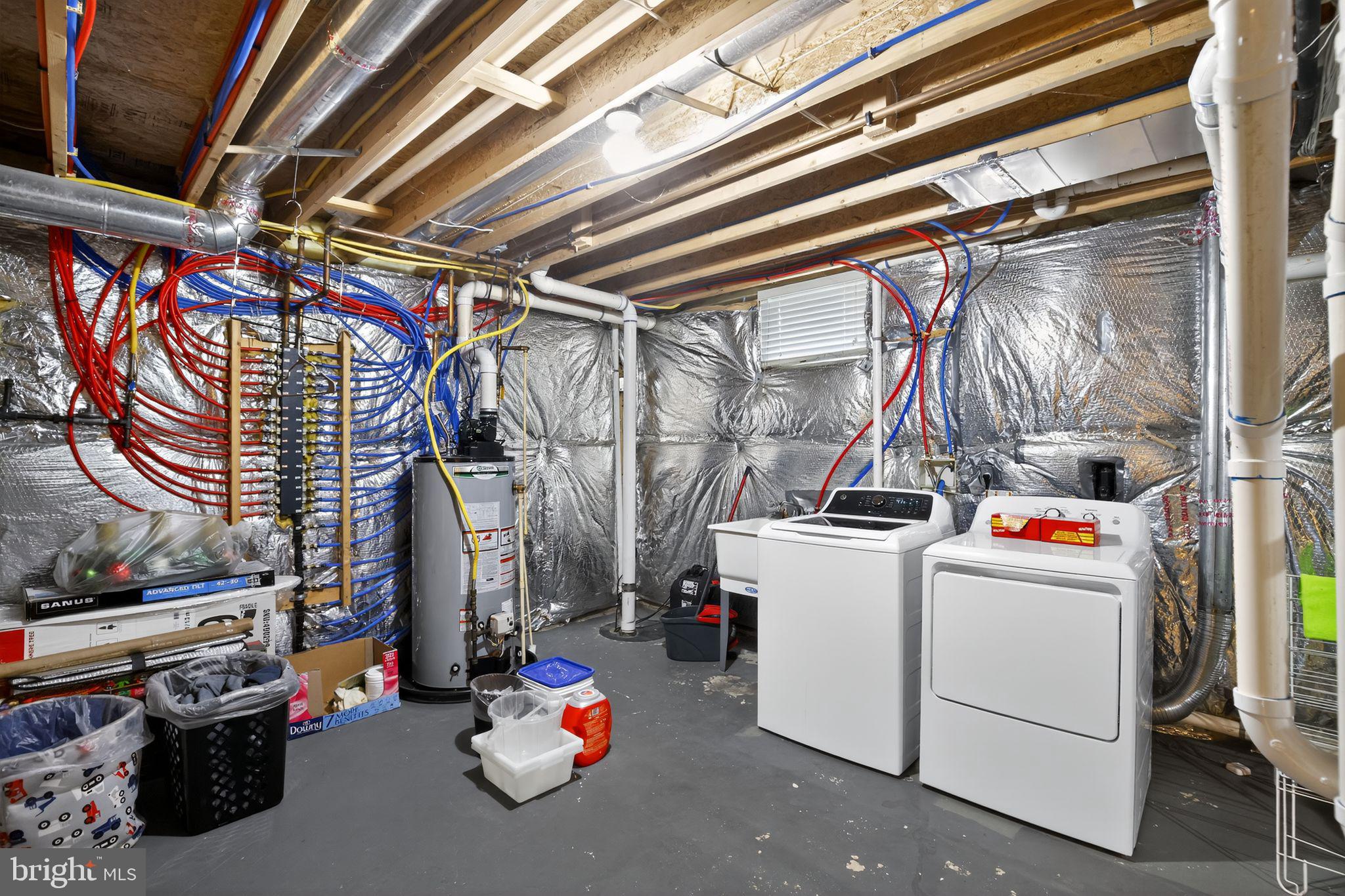 PERRY HALL - Residential