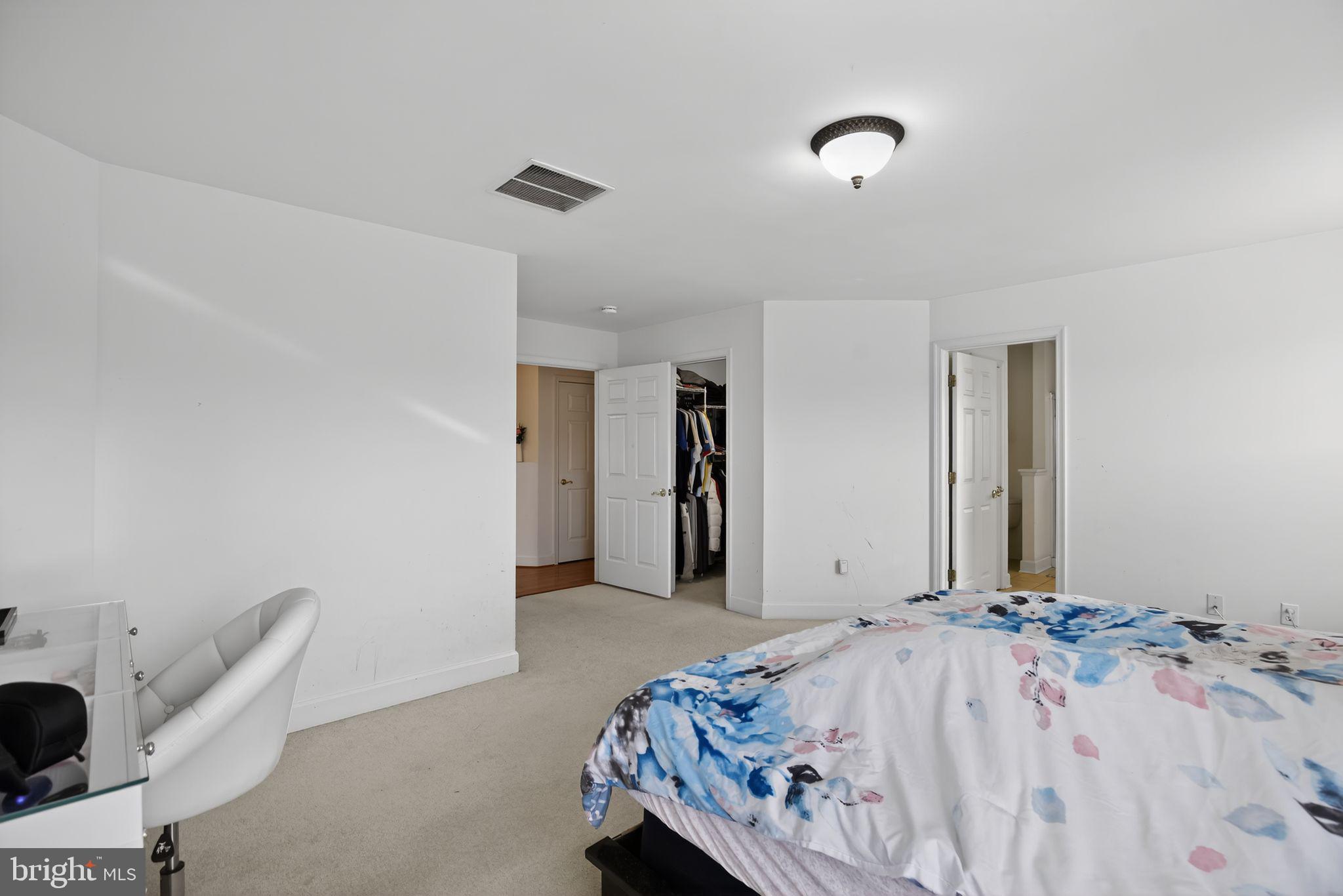 PERRY HALL - Residential