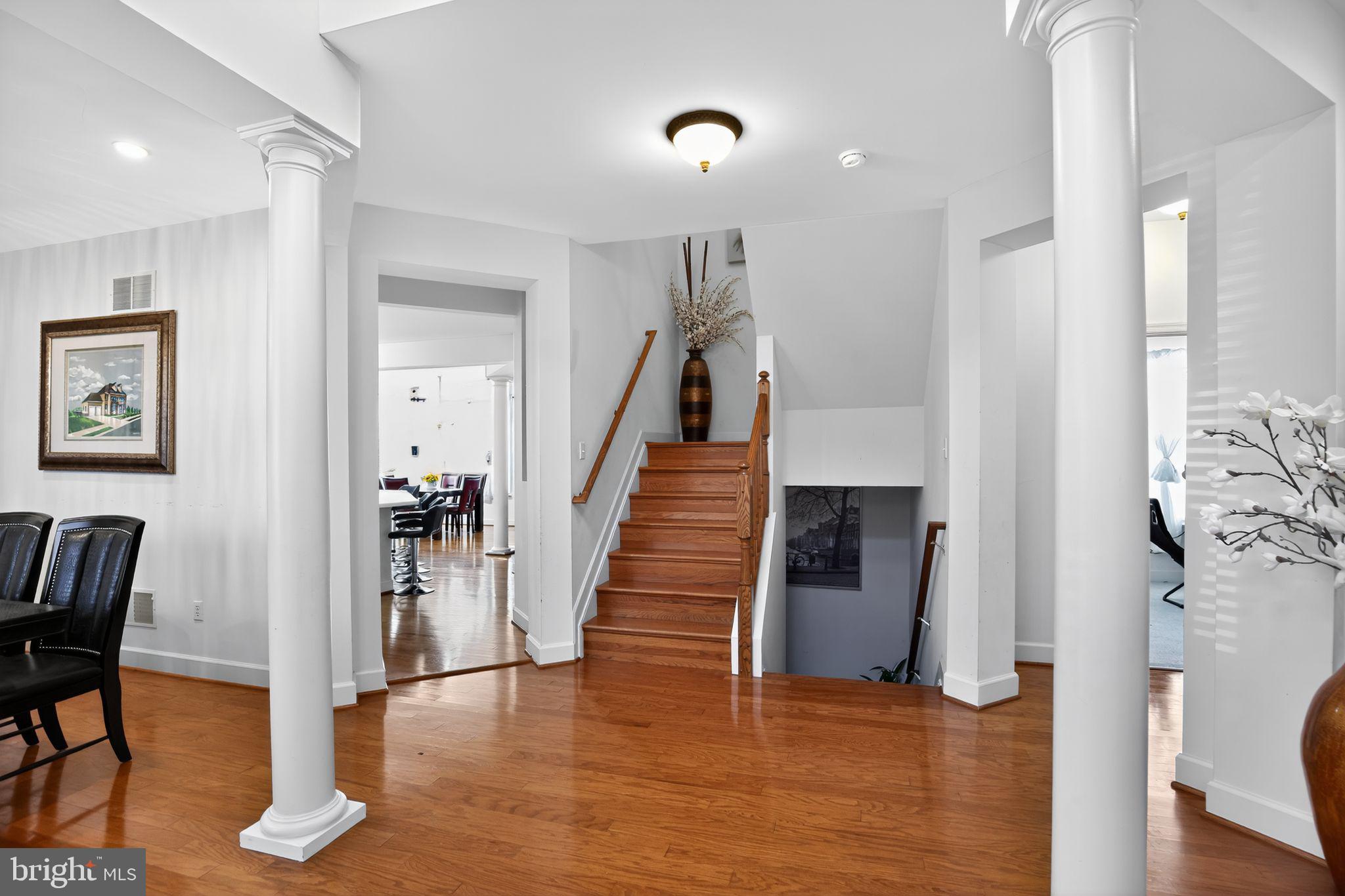 PERRY HALL - Residential