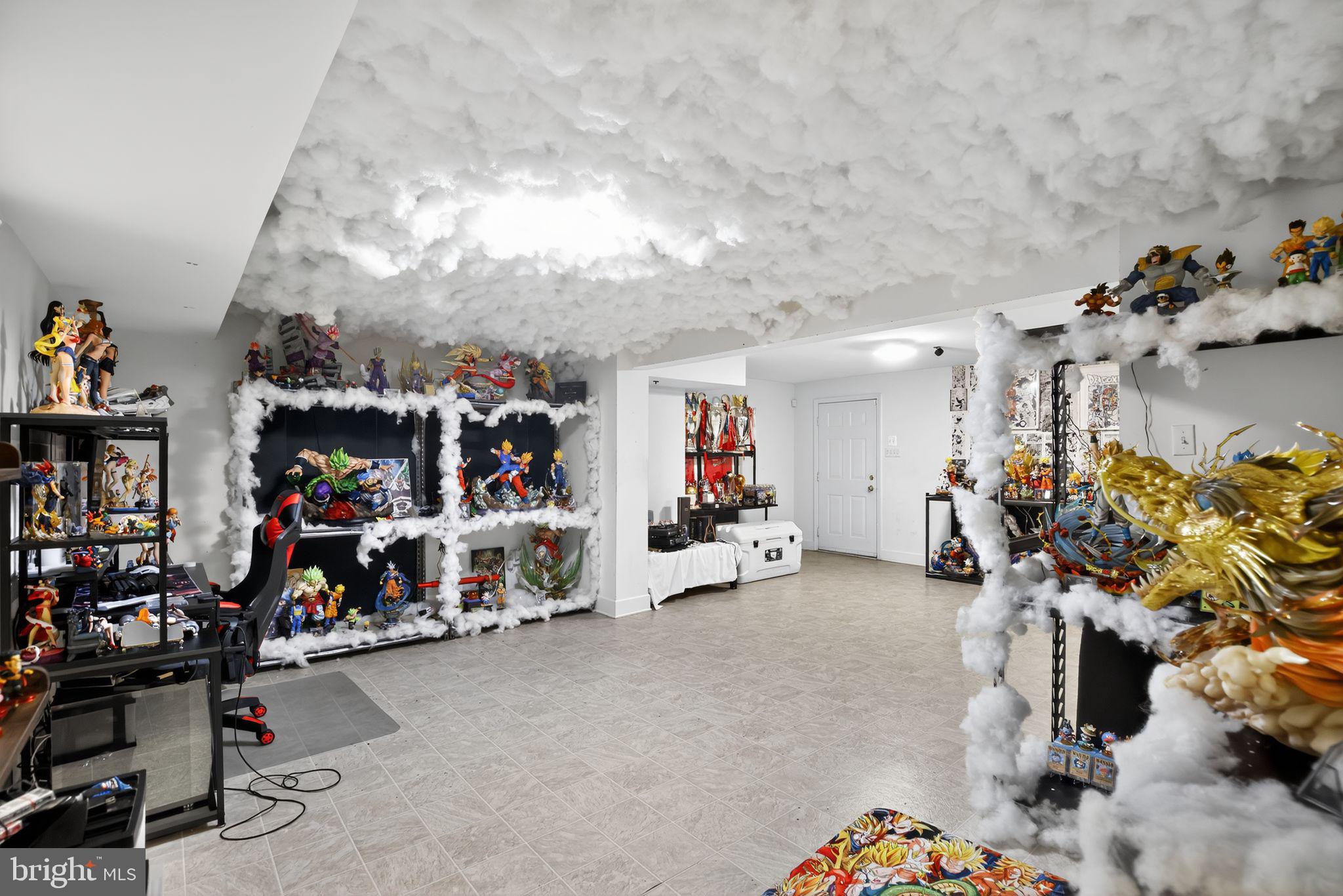 PERRY HALL - Residential