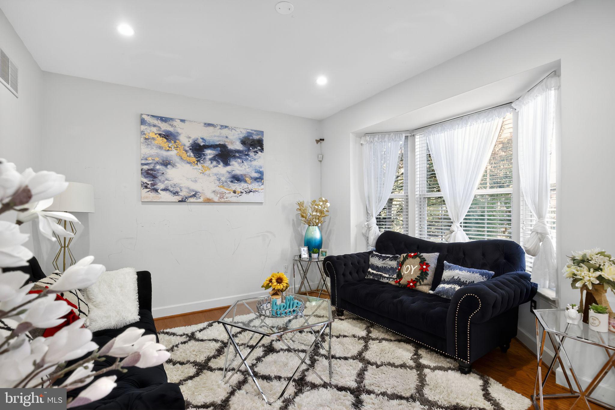 PERRY HALL - Residential