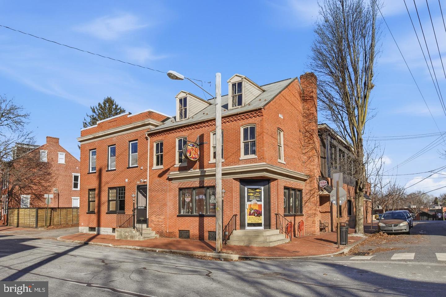 551 W KING STREET
