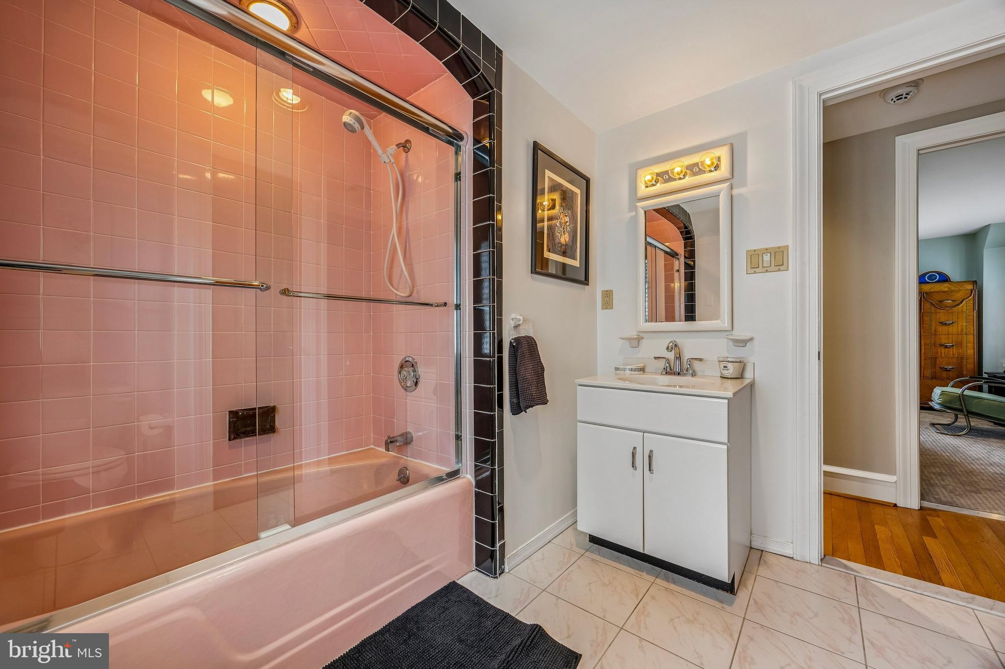 MERION STATION - Residential