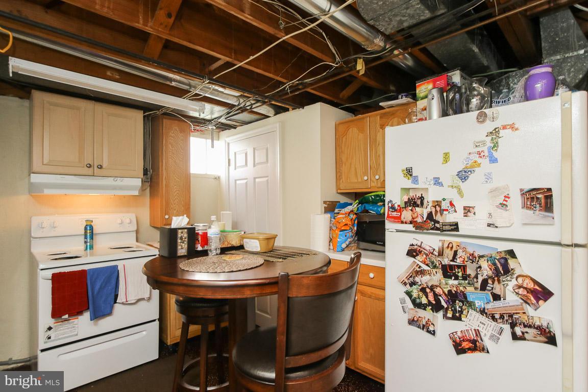 ARBOUR MANOR - Residential