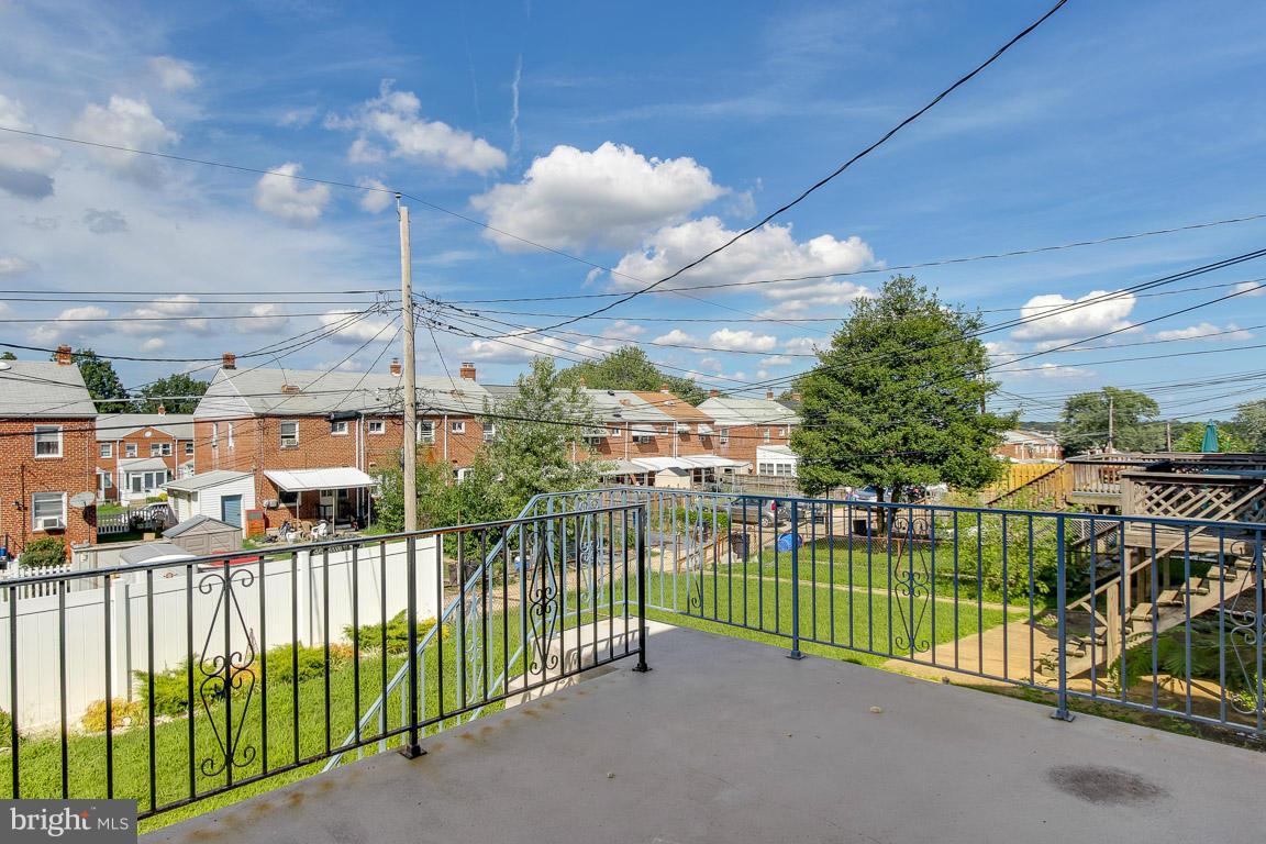 ARBOUR MANOR - Residential