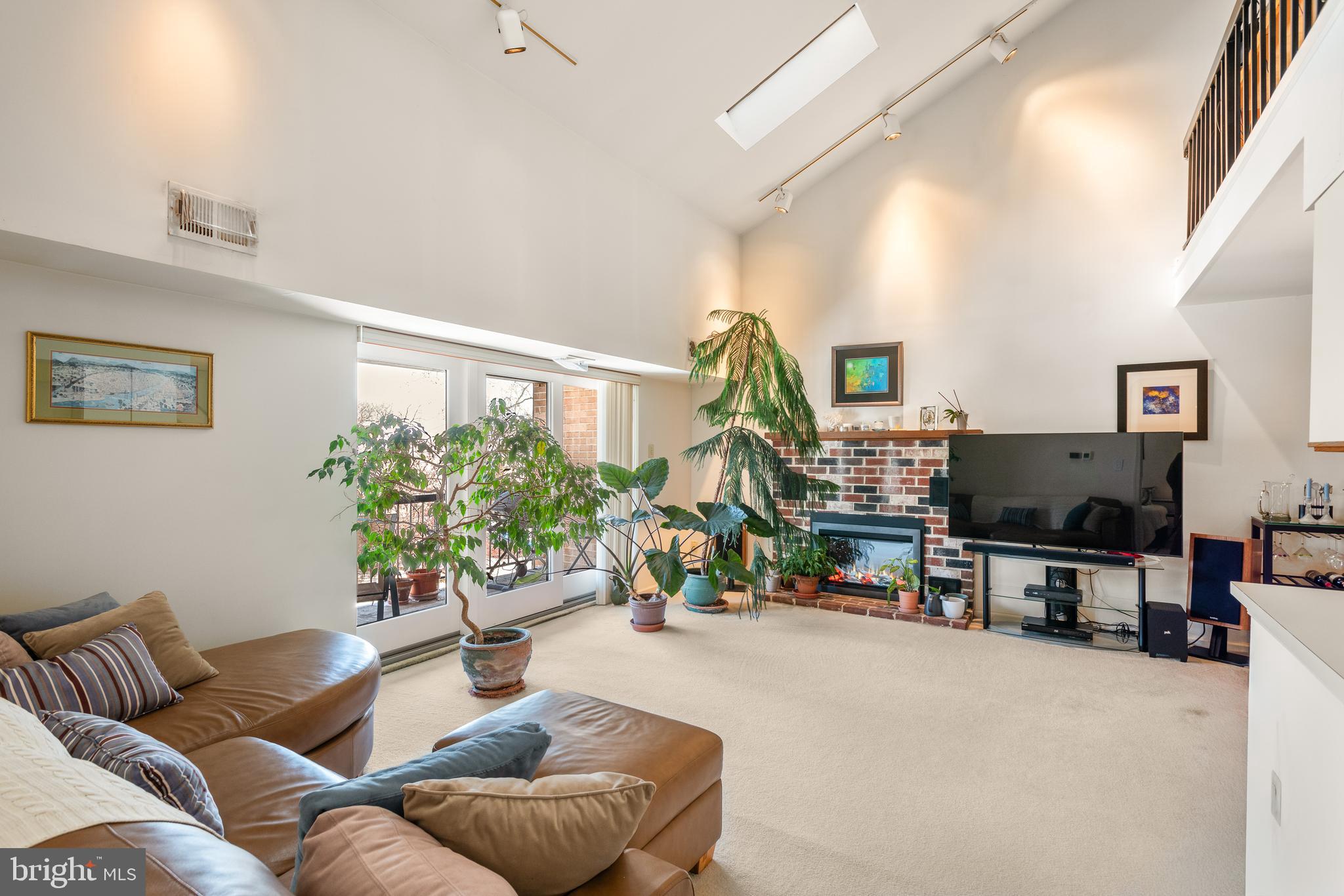 CHESTERBROOK - Residential