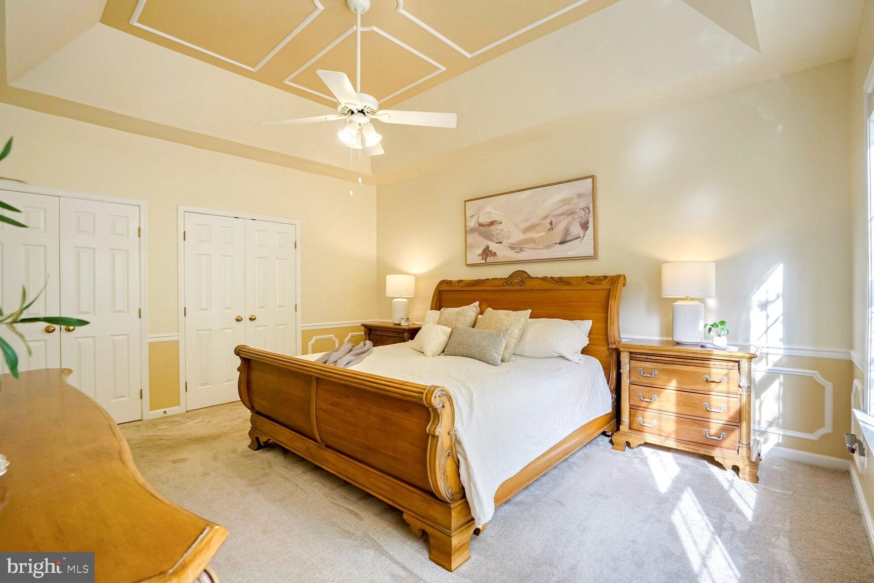 COURTS OF FOX MILL - Residential