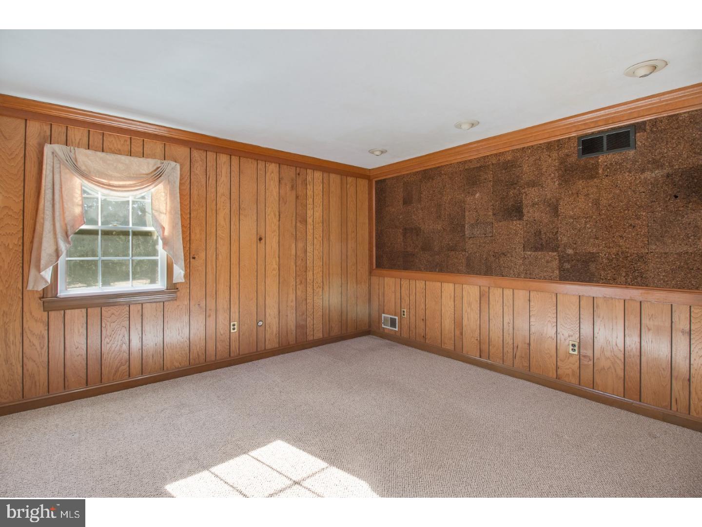 FOX BROOK - Residential