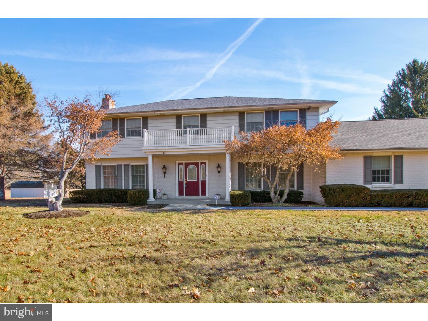 FOX BROOK - Residential