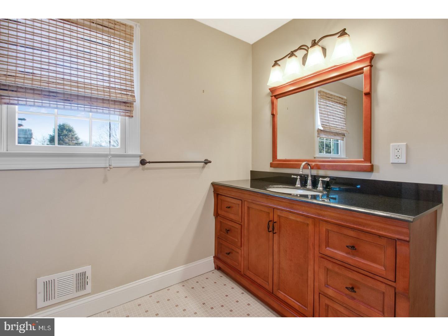 FOX BROOK - Residential