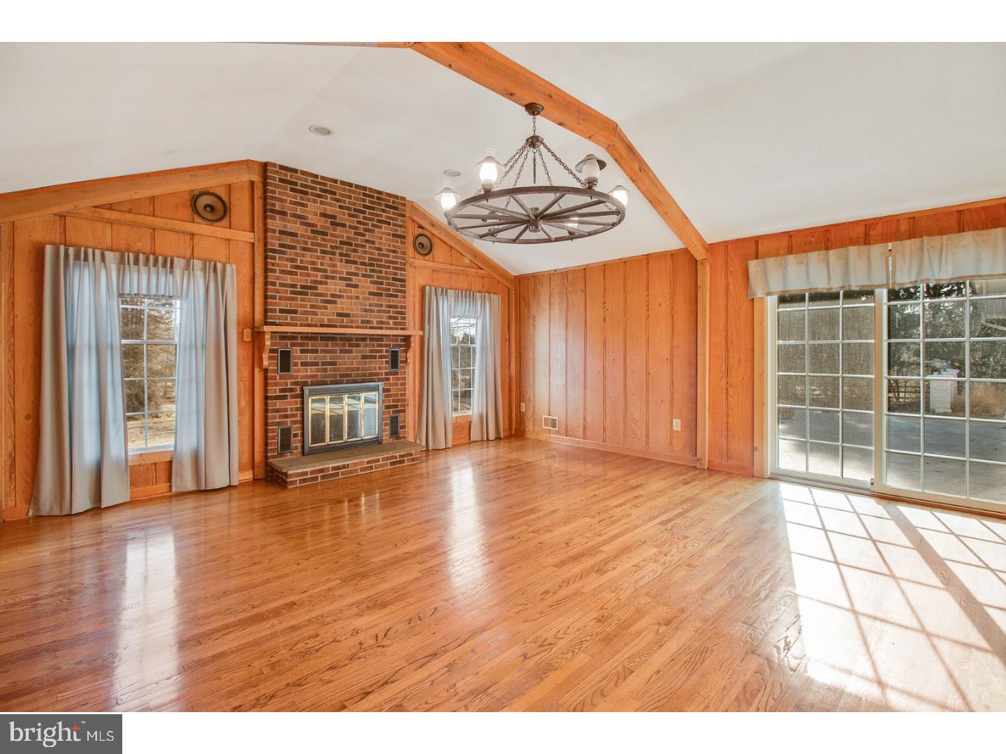 FOX BROOK - Residential