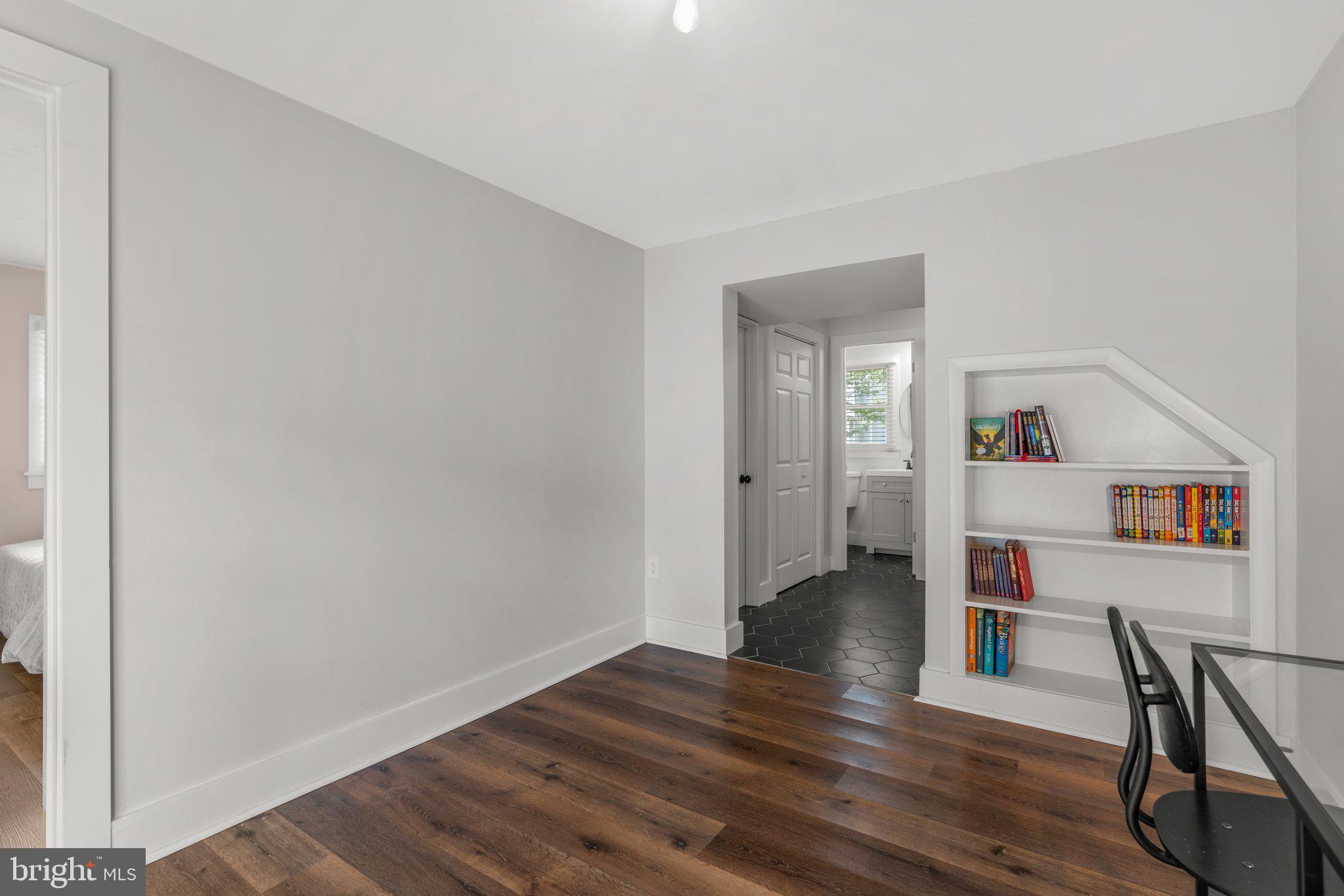 SEVERNA PARK - Residential