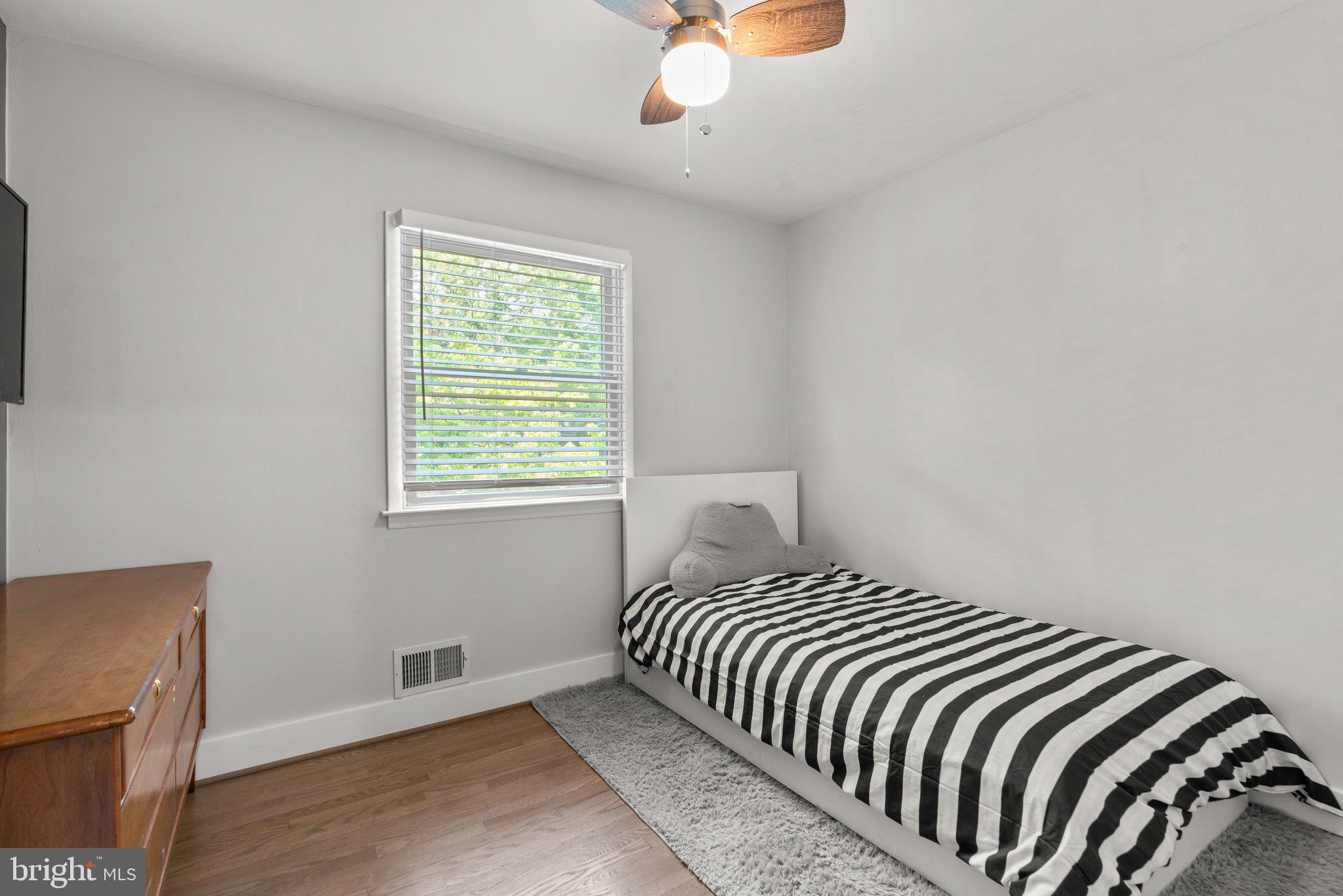 SEVERNA PARK - Residential