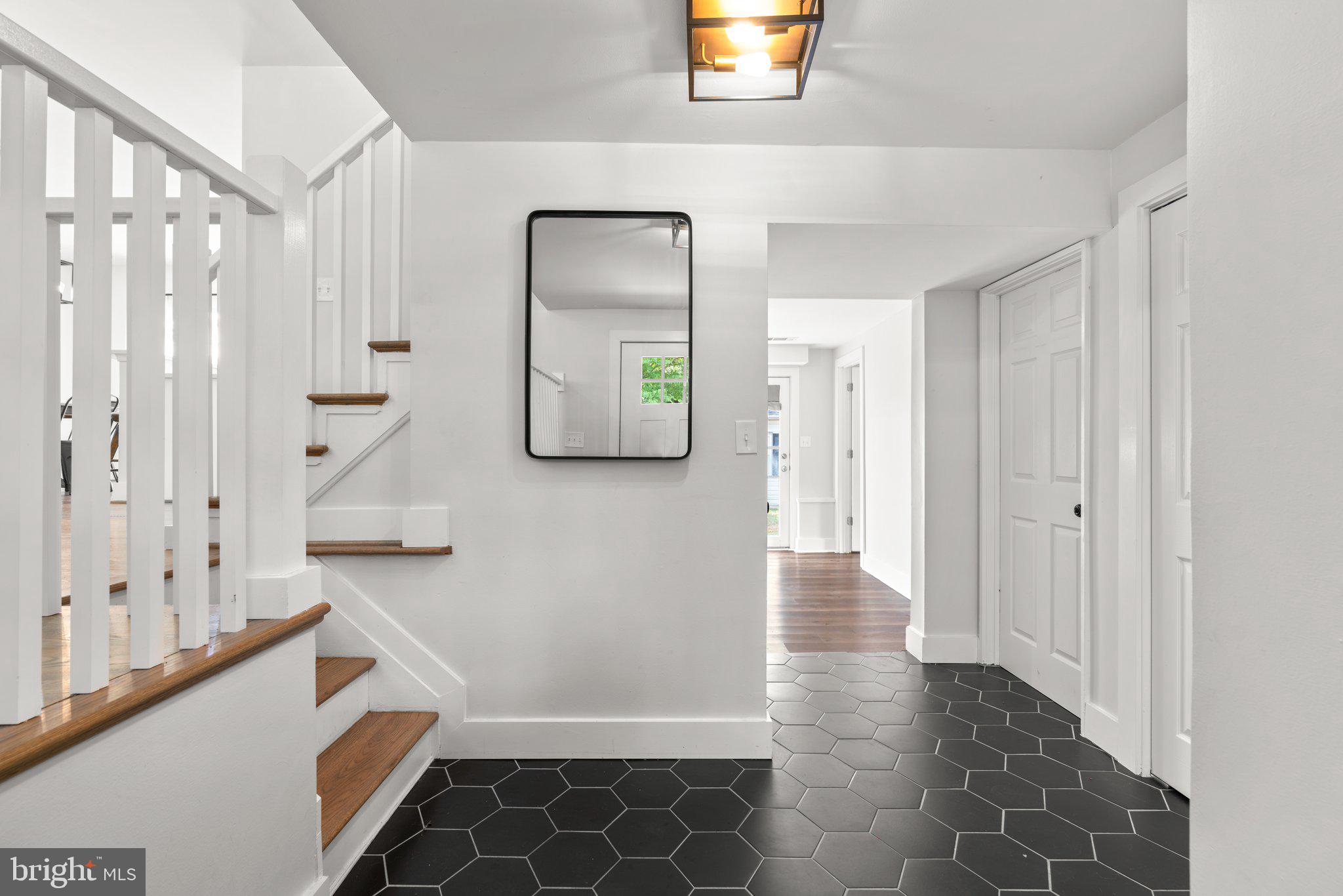 SEVERNA PARK - Residential