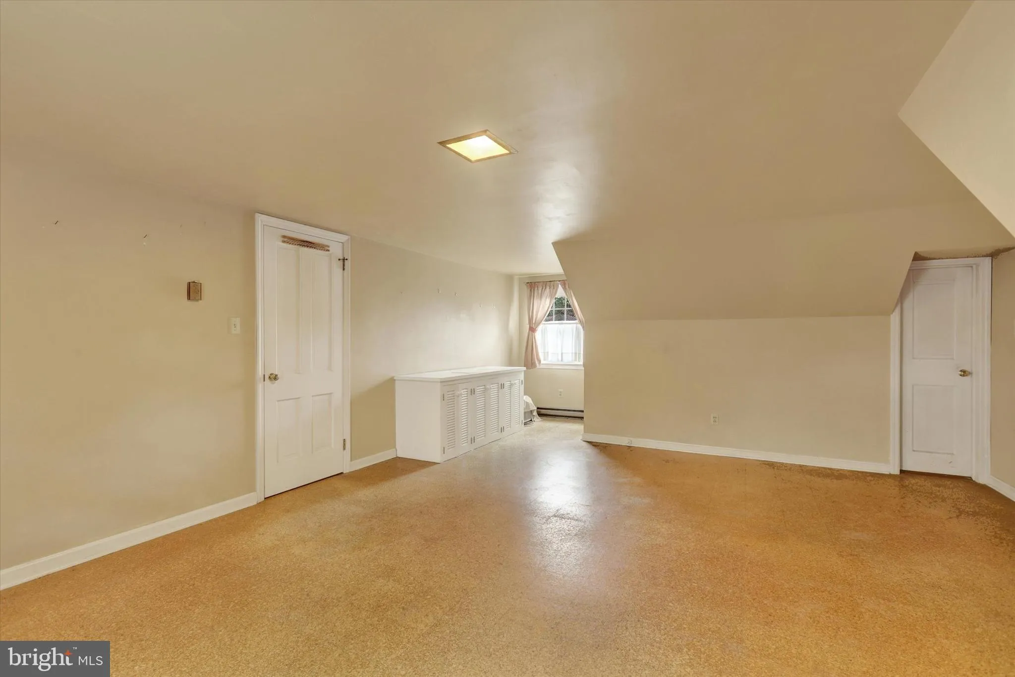 Shippensburg, Pennsylvania 17257, United States, 3 Bedrooms Bedrooms, ,2 BathroomsBathrooms,Residential,Pending,100210