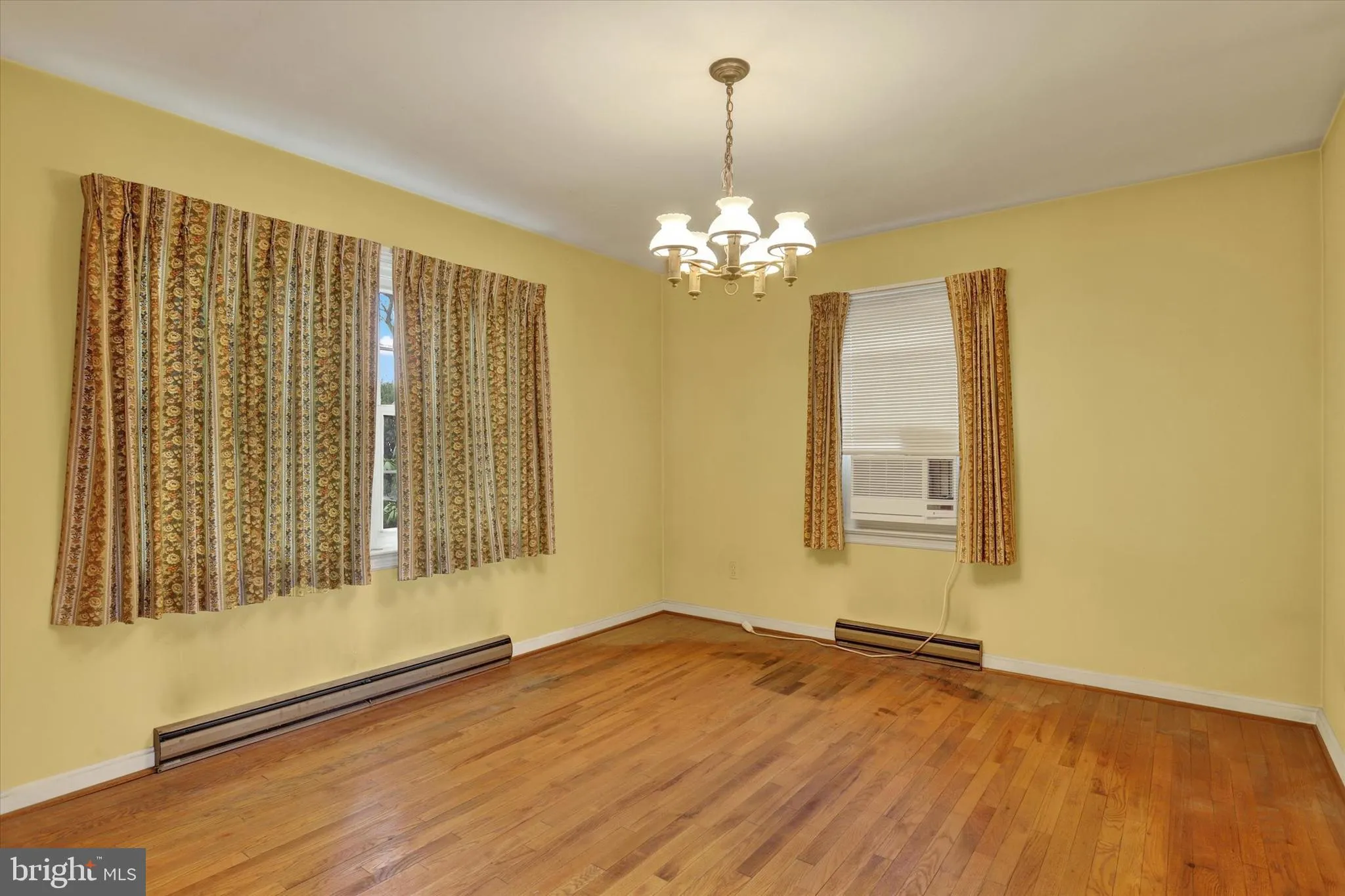 Shippensburg, Pennsylvania 17257, United States, 3 Bedrooms Bedrooms, ,2 BathroomsBathrooms,Residential,Pending,100210