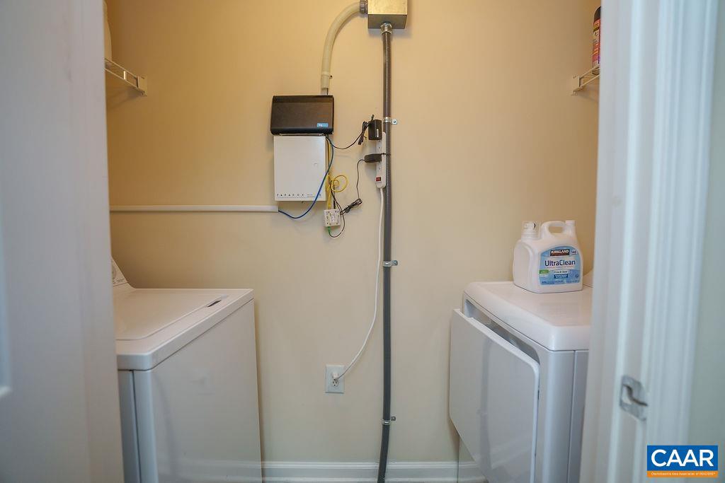 EAGLES LANDING - Residential