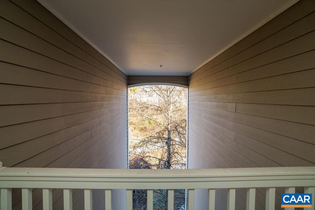 EAGLES LANDING - Residential