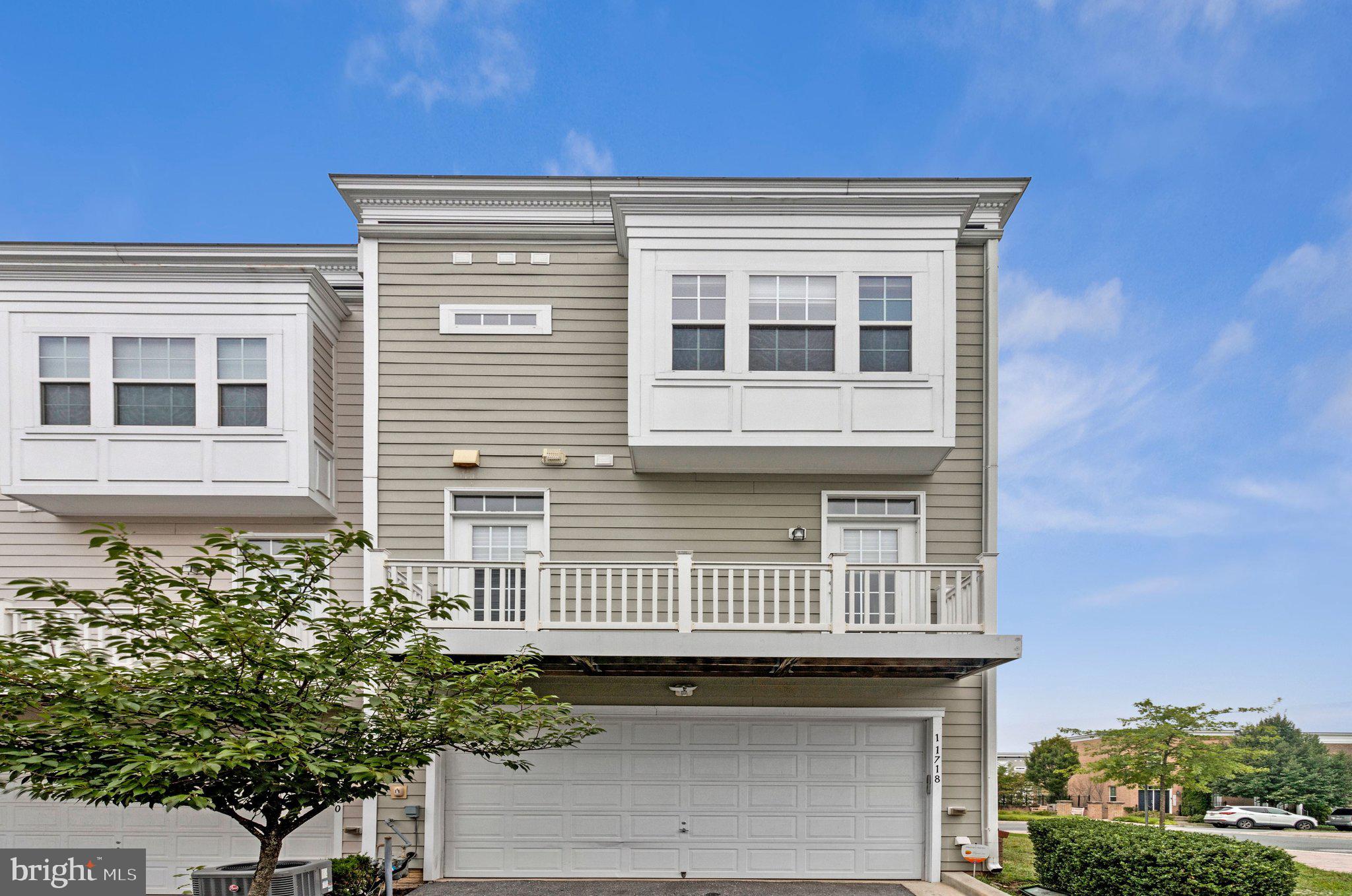 11718 LEESBOROUGH CIRCLE