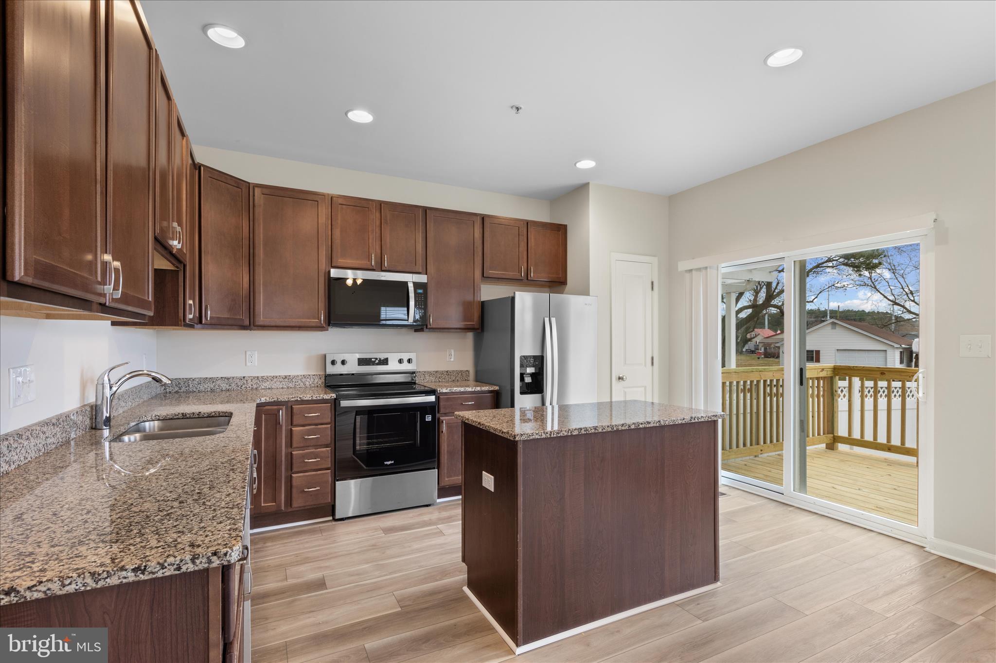 SHEPHERD VILLAGE - Residential