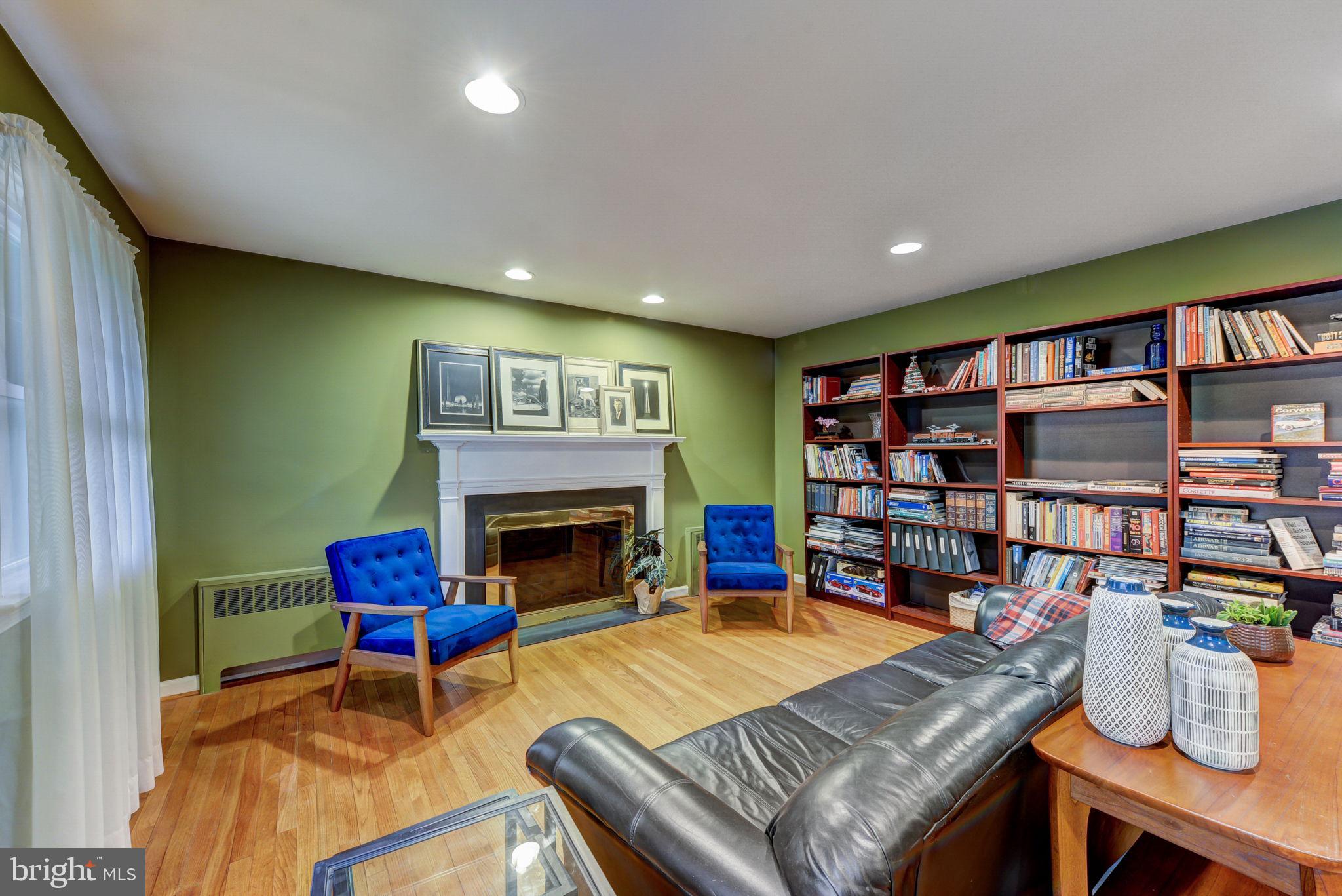 BRYN MAWR - Residential