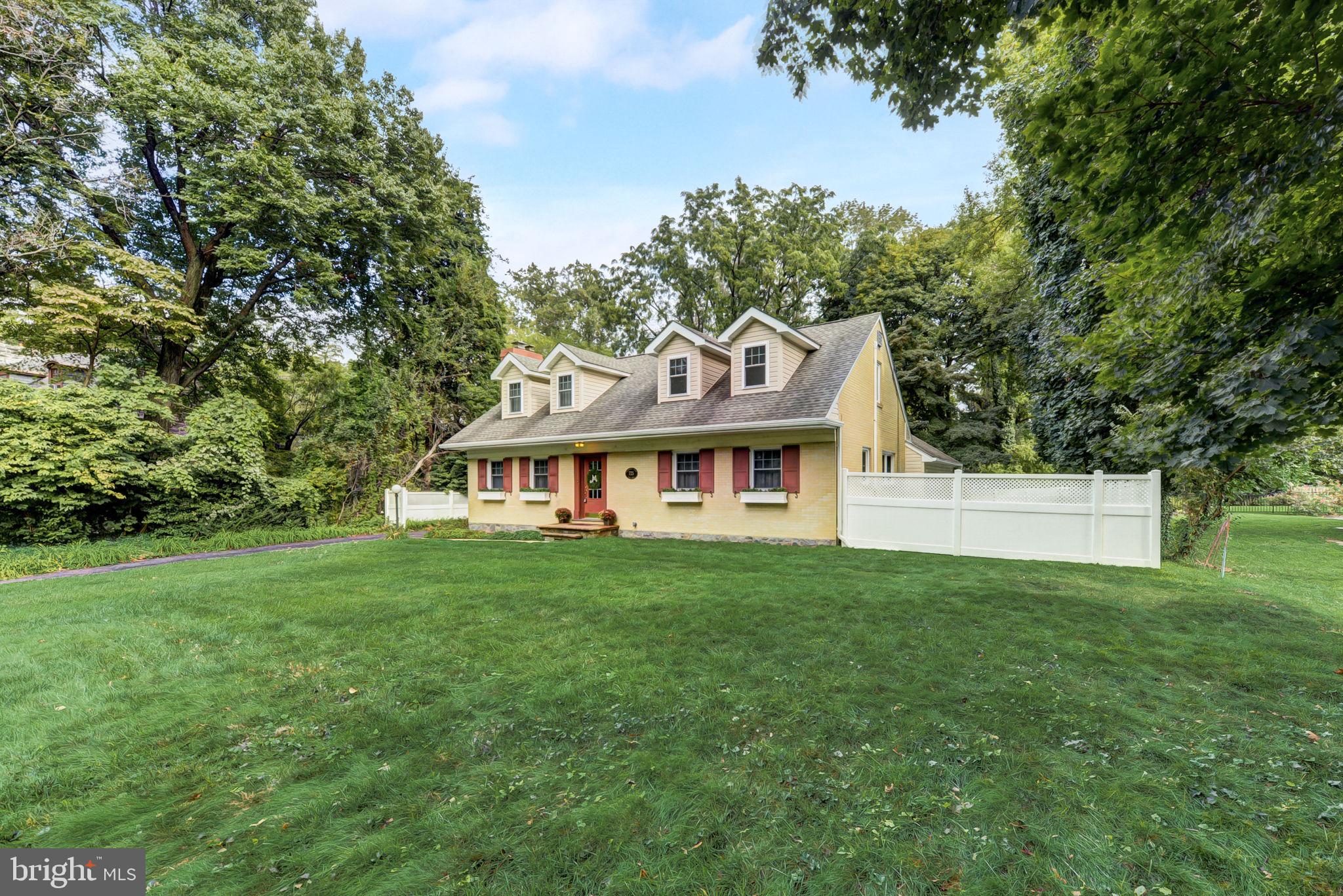 BRYN MAWR - Residential