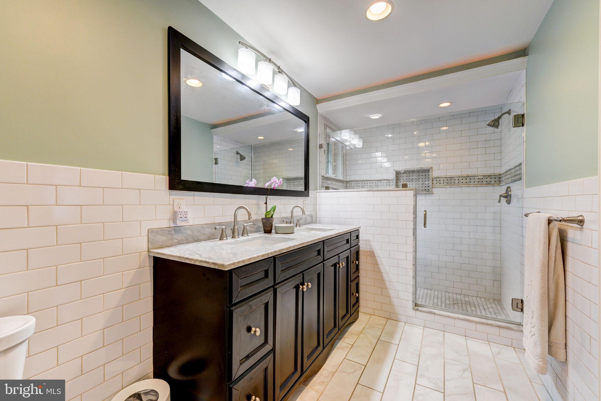 BRYN MAWR - Residential