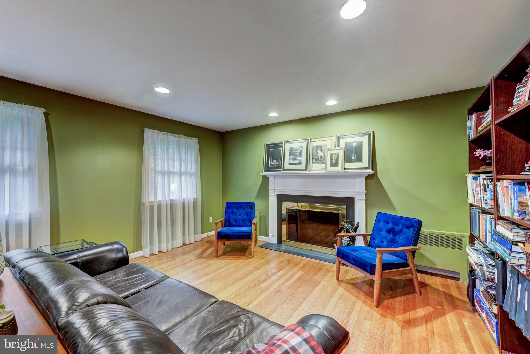 BRYN MAWR - Residential