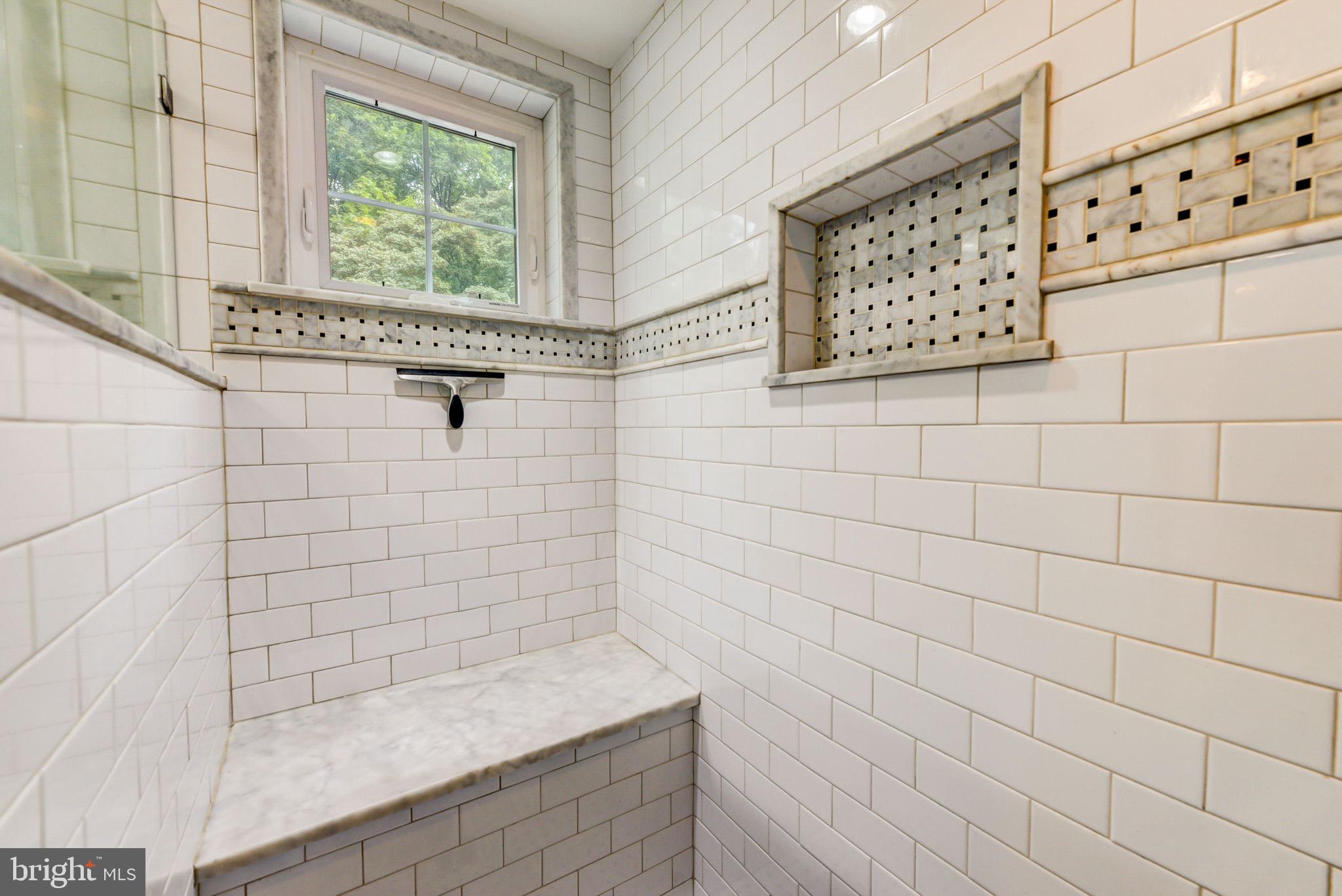 BRYN MAWR - Residential