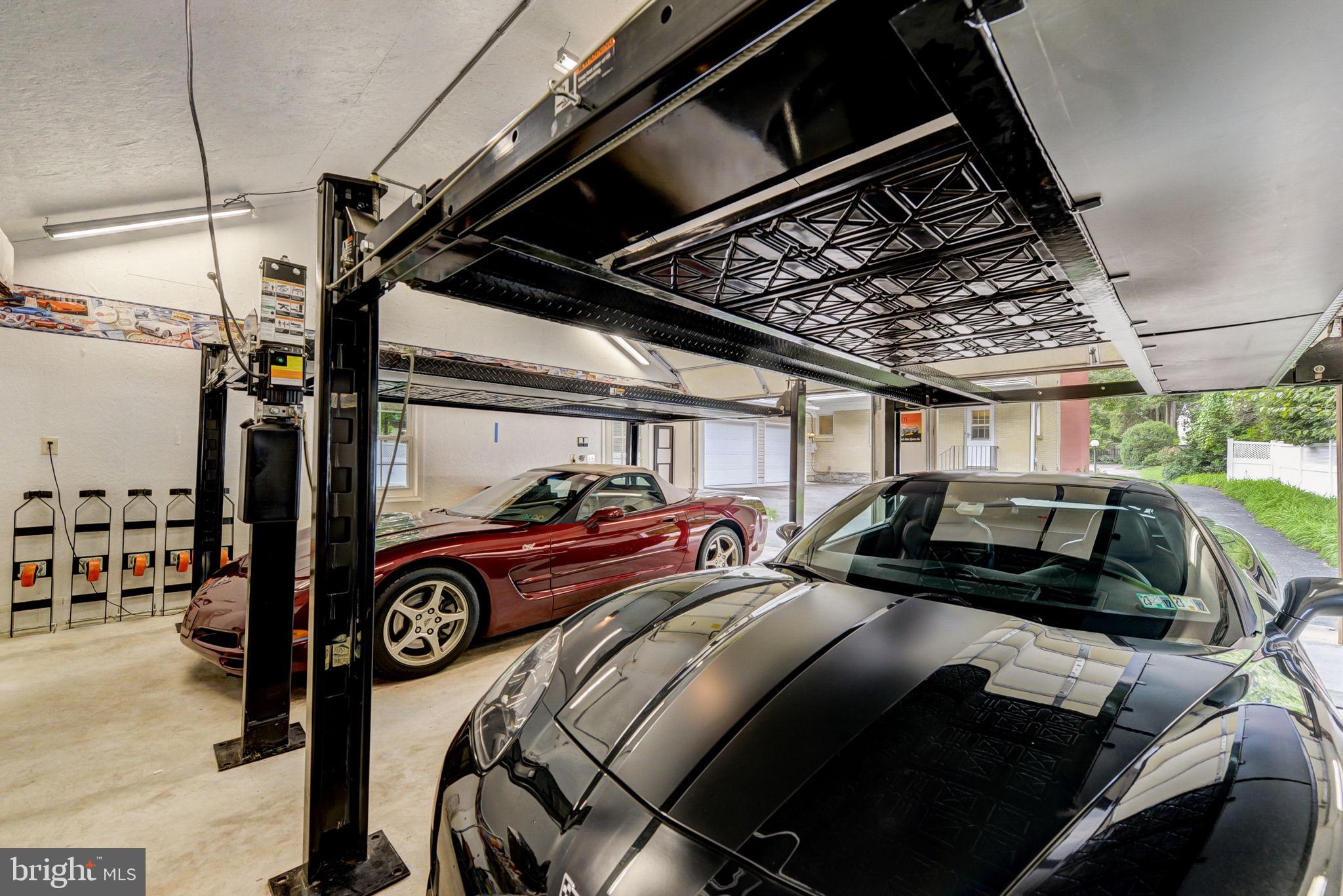 BRYN MAWR - Residential