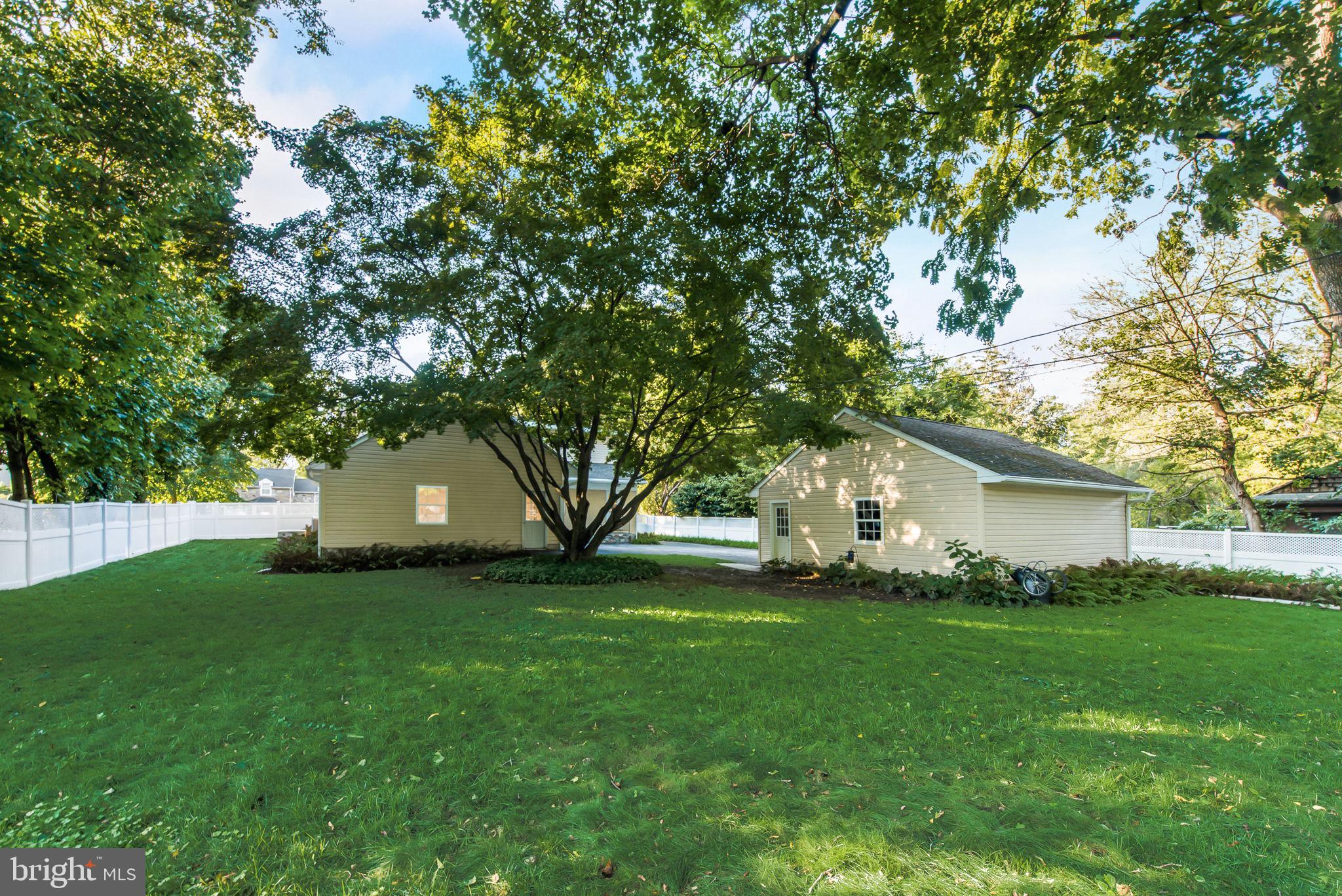 BRYN MAWR - Residential