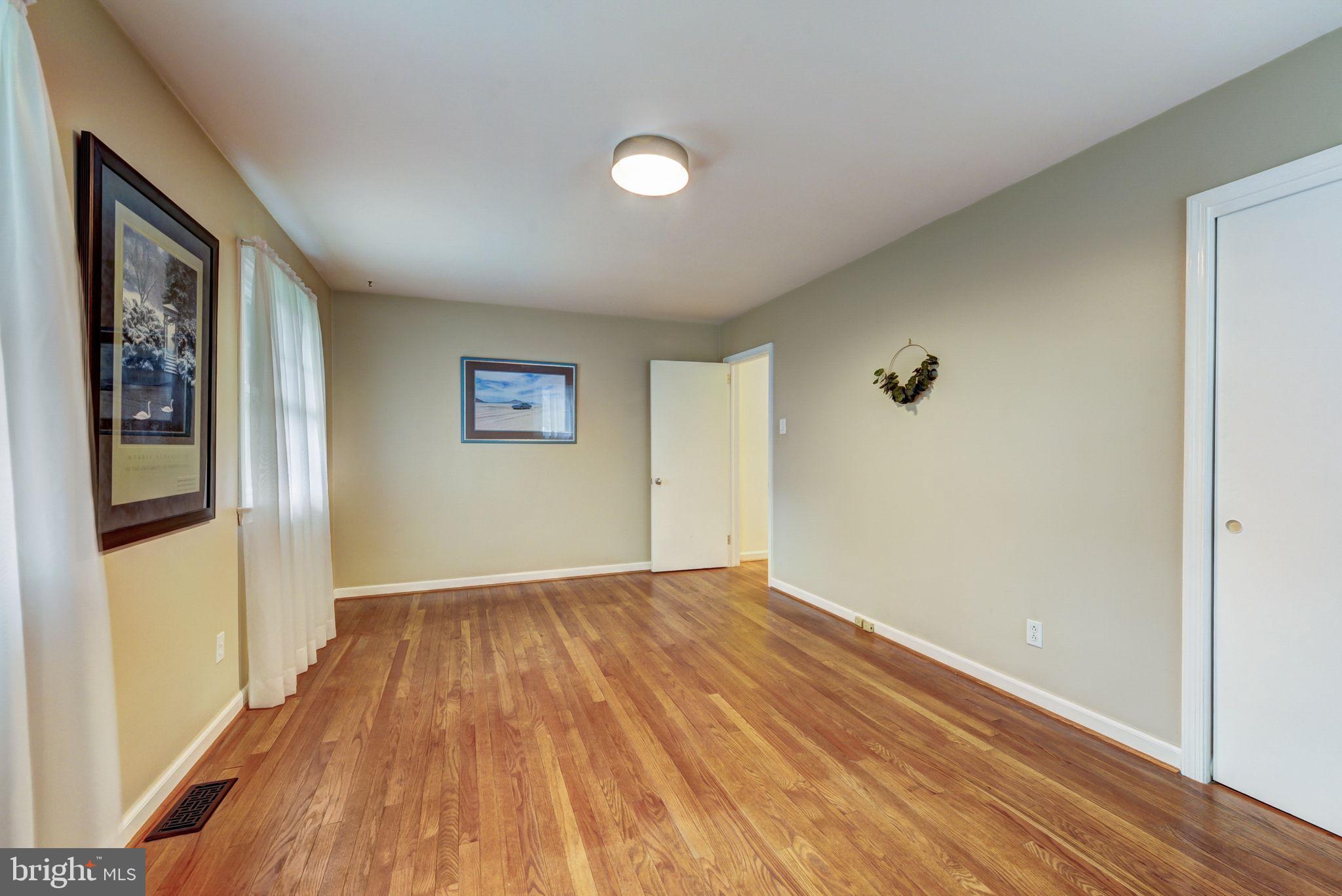 BRYN MAWR - Residential