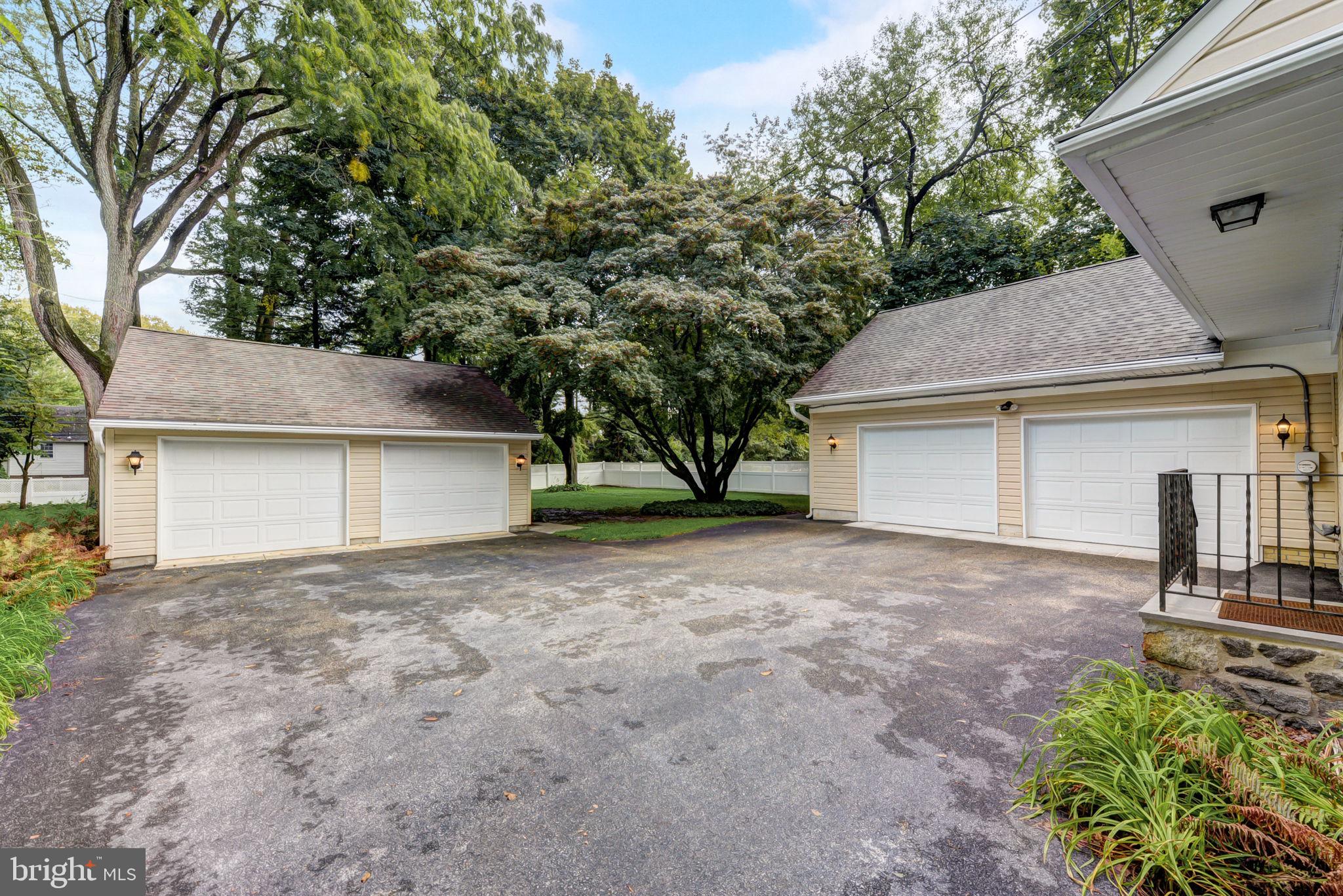 BRYN MAWR - Residential