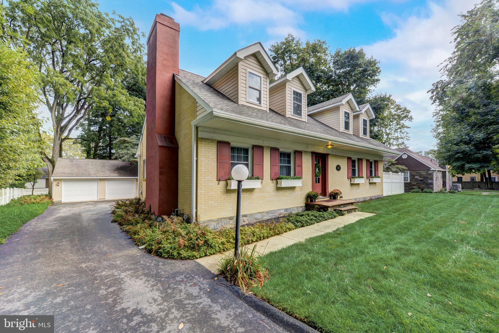 BRYN MAWR - Residential