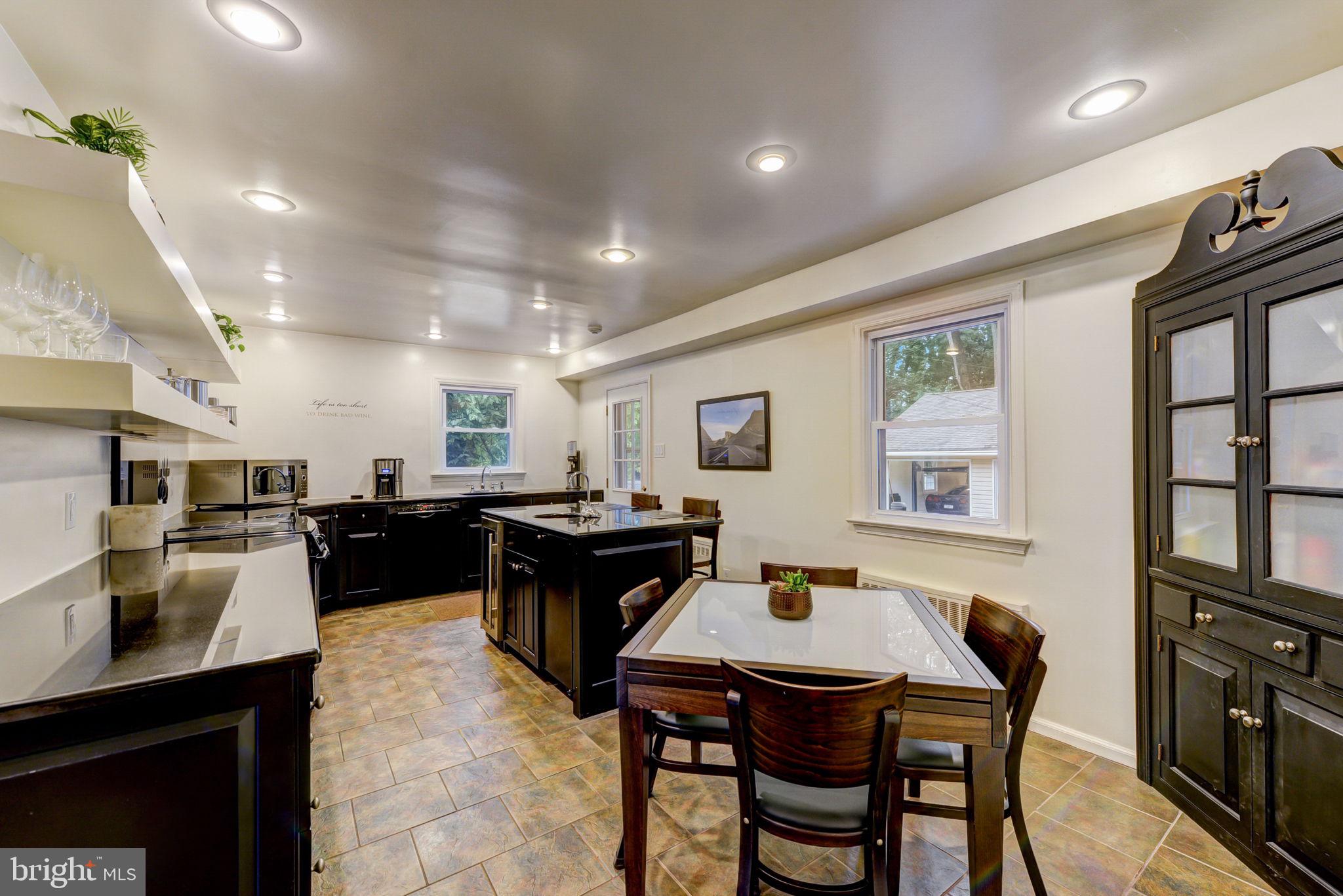 BRYN MAWR - Residential