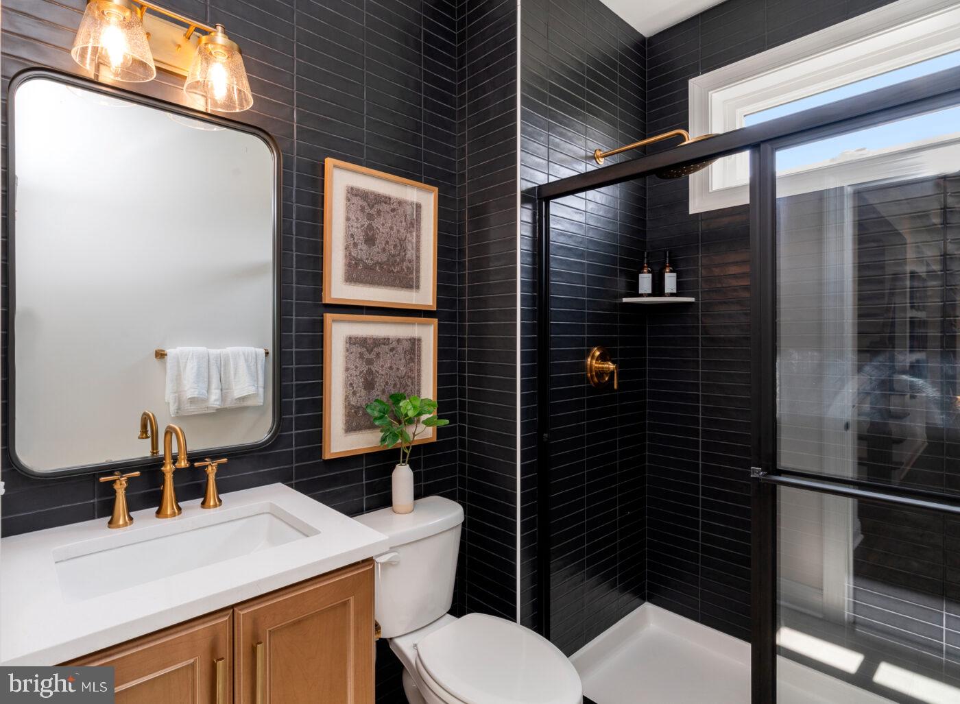 THE MEADOWS AT LONGVIEW - Residential