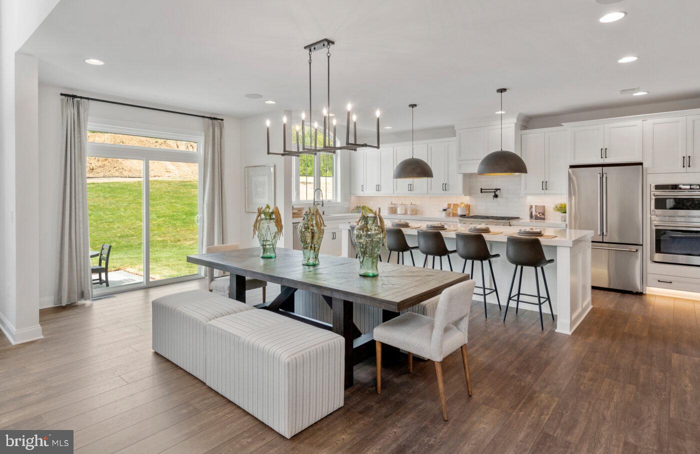 THE MEADOWS AT LONGVIEW - Residential