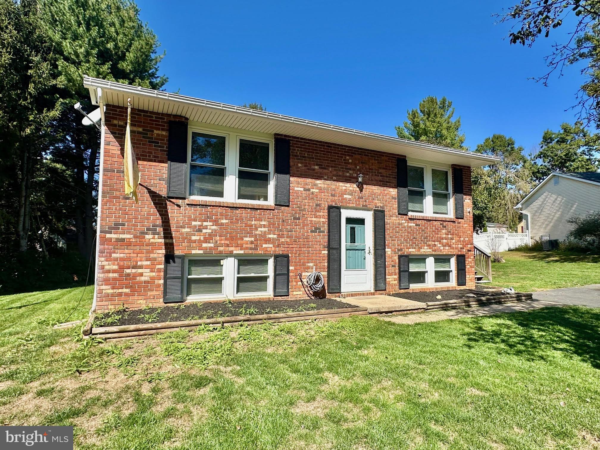 1625 ANDYLIN WAY