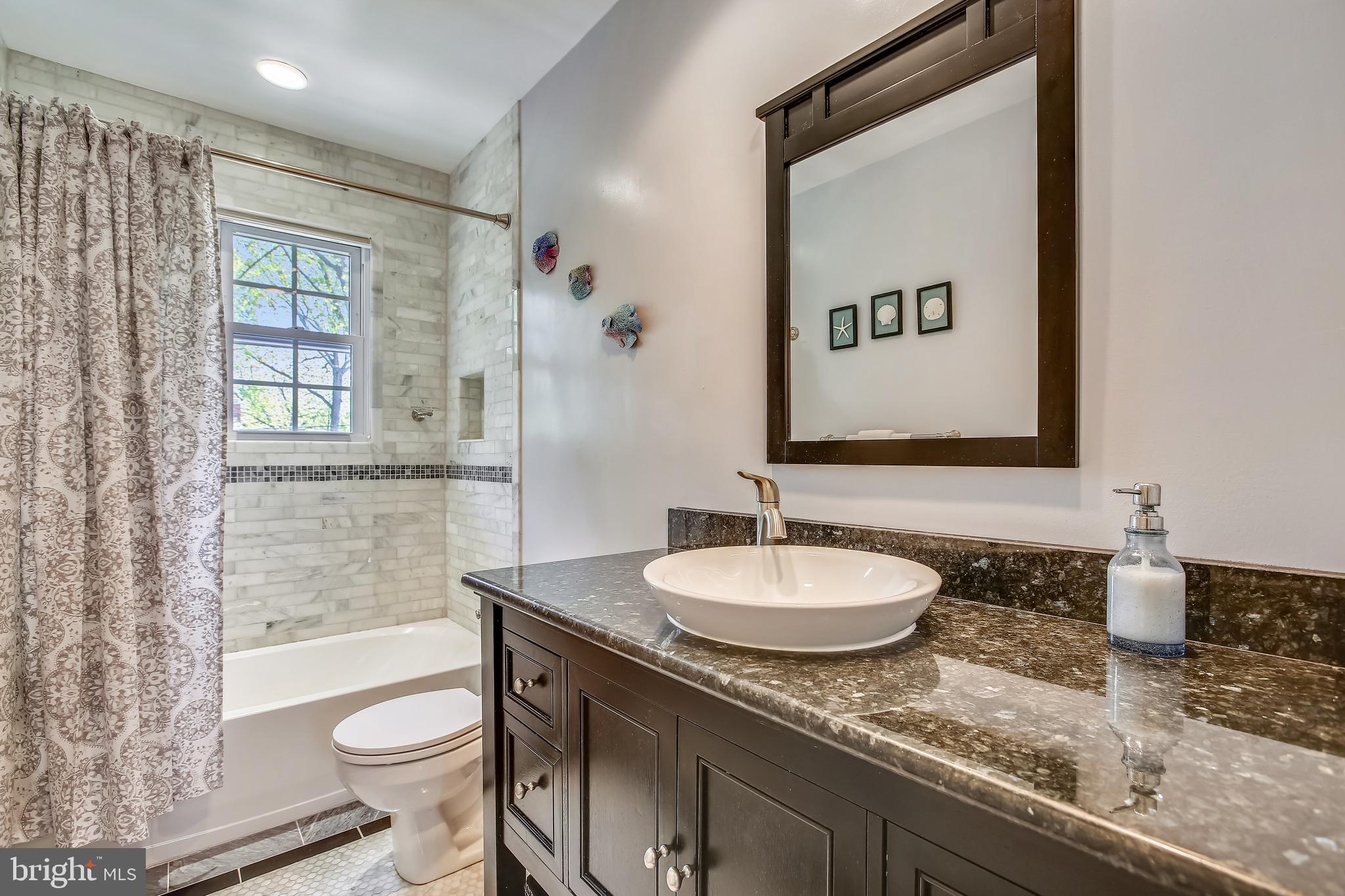 BEVERLEY ESTATES - Residential