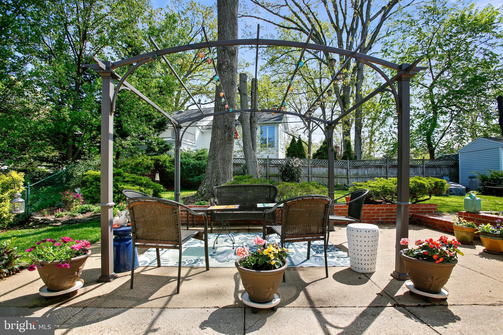 BEVERLEY ESTATES - Residential