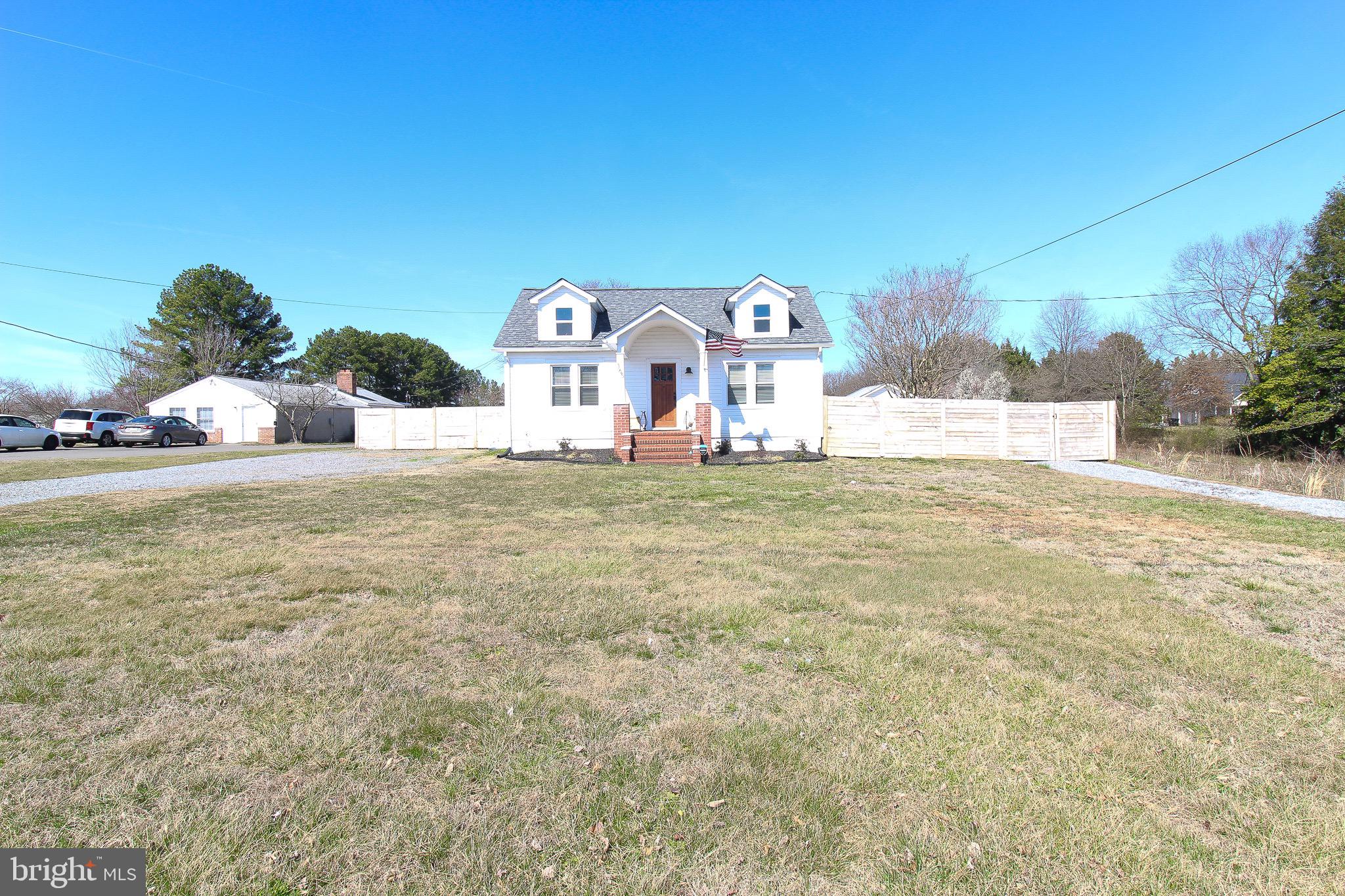 LITTLE WHIM - Residential